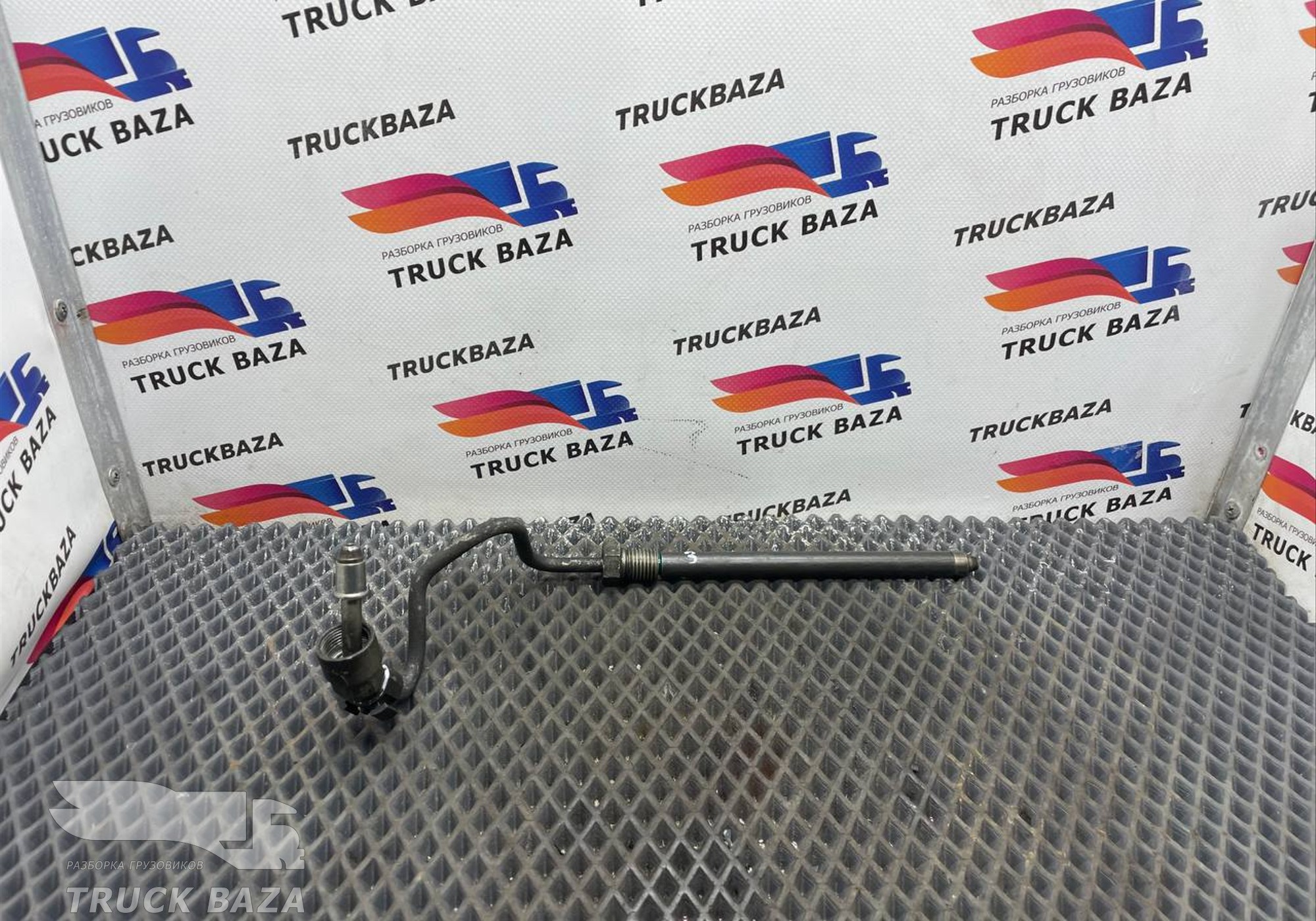 2405077 Трубка топливная для Daf XF106 (с 2012)