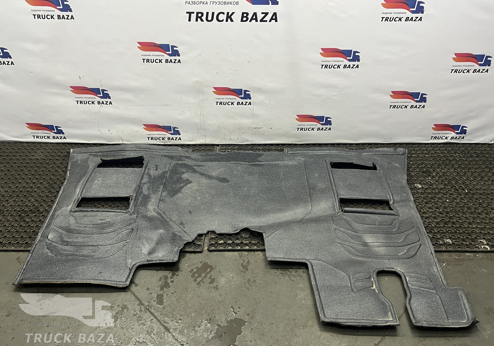 549015109015 Покрытие напольное для КАМАЗ 54901