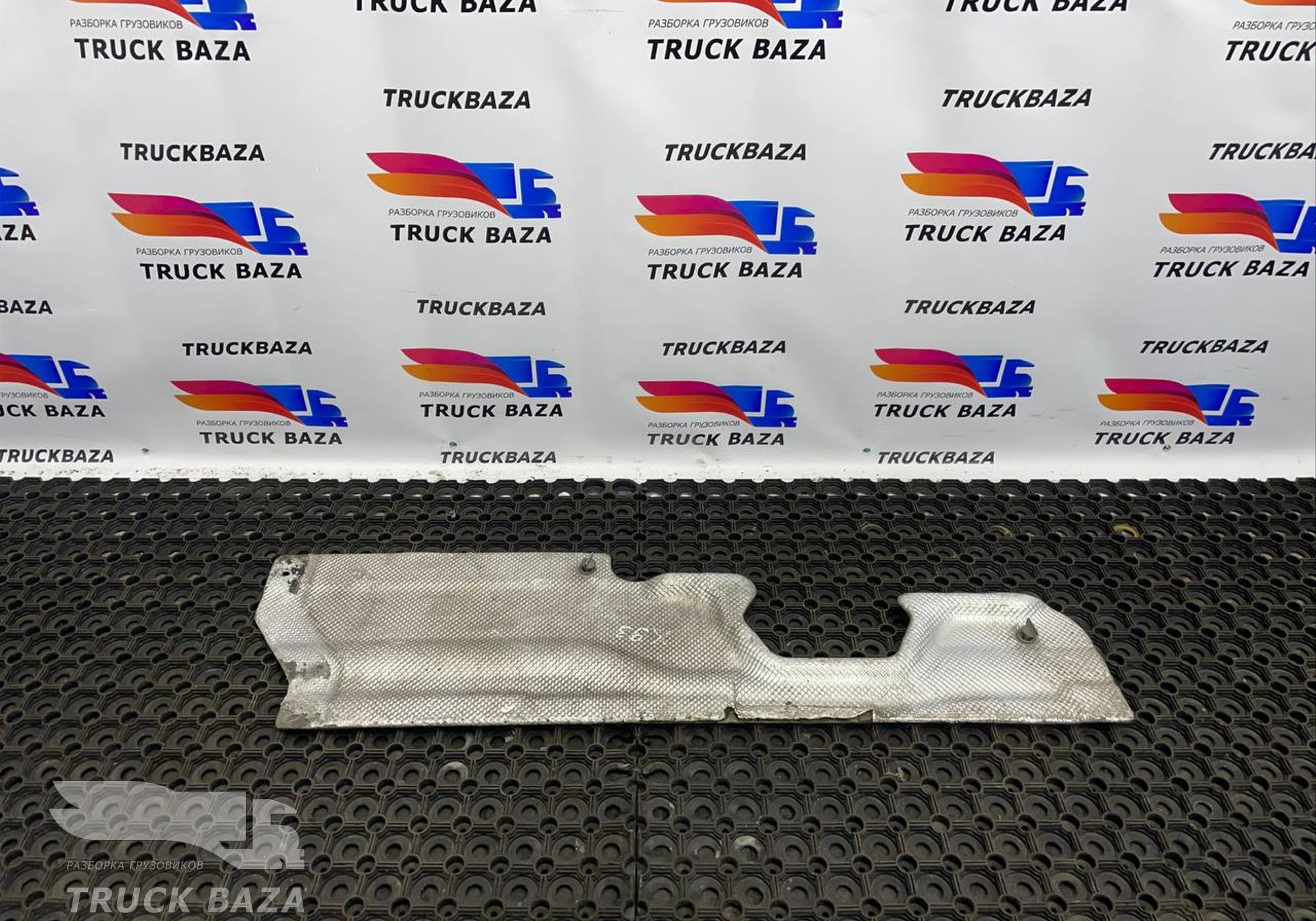 1956406 Шумоизоляция двигателя нижняя для Daf XF106 (с 2012)