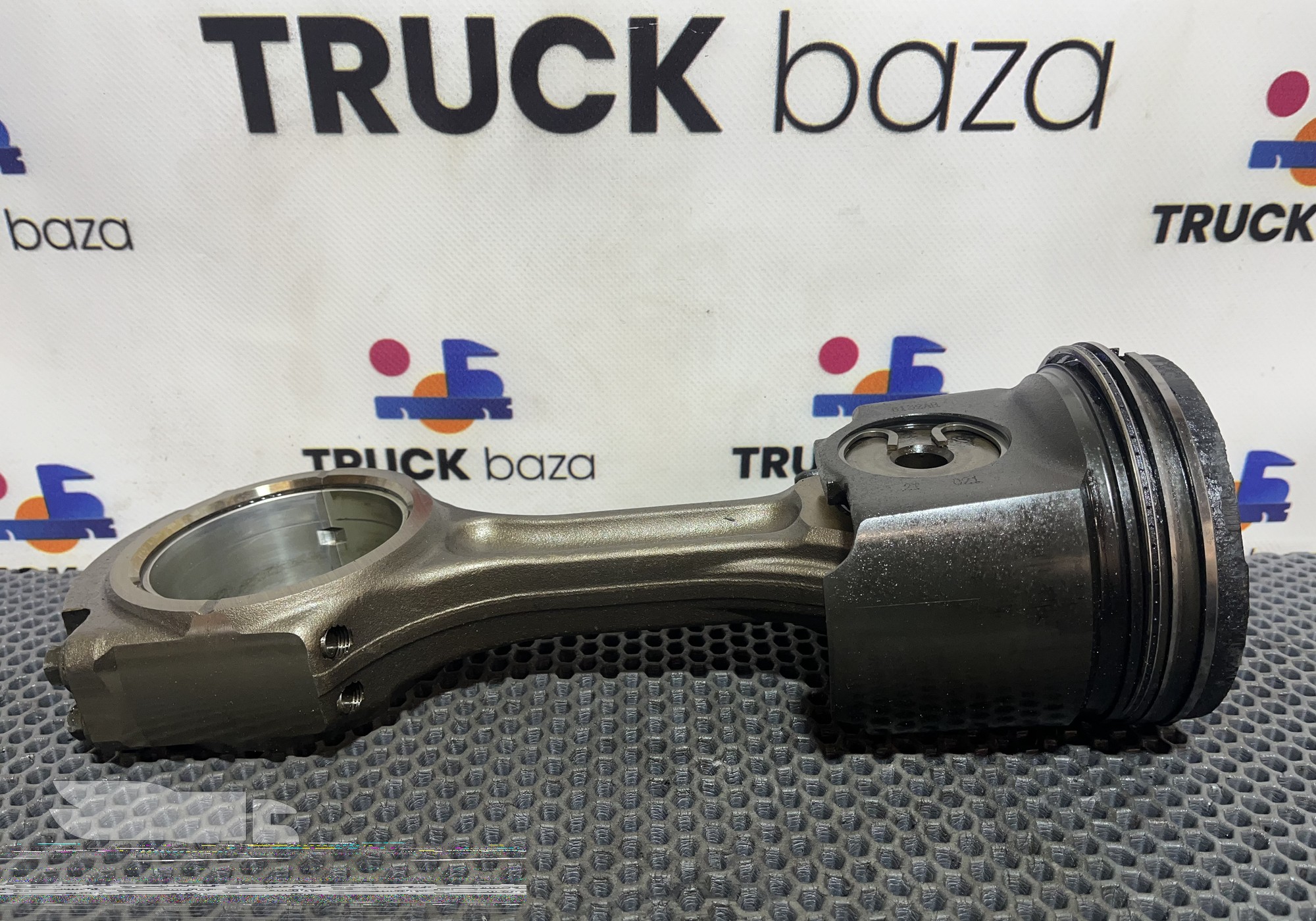 7421907444 Поршень с шатуном для Renault T