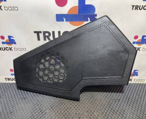 82301171 Решетка динамика левая для Renault T (с 2013)