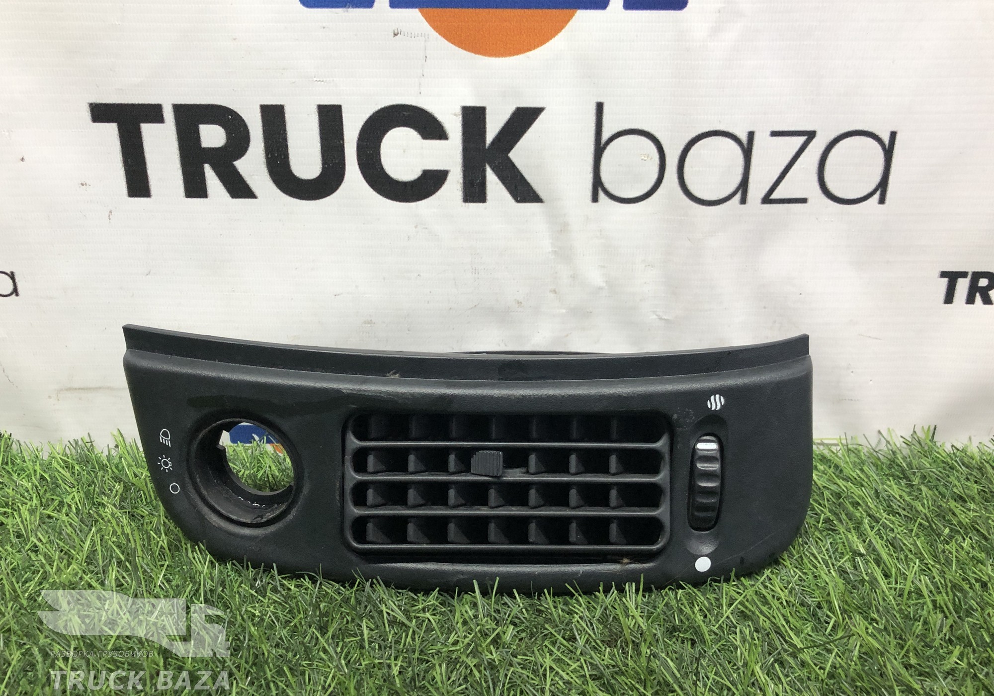 1308506 Дефлектор воздушный левый для Daf XF105 (с 2005)