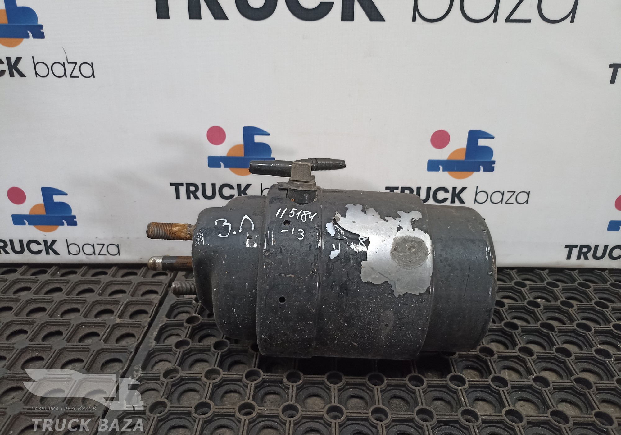 81504116015 Энергоаккумулятор тормозной задний левый для Man TGS I (с 2007)