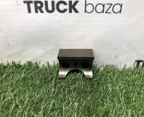 51042020136 Кронштейн вала рокеров для Man TGS I (с 2007)