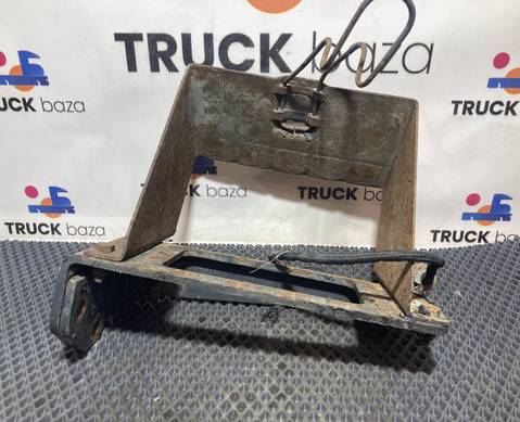 1904758 Кронштейн противооткатного упора правый для Scania