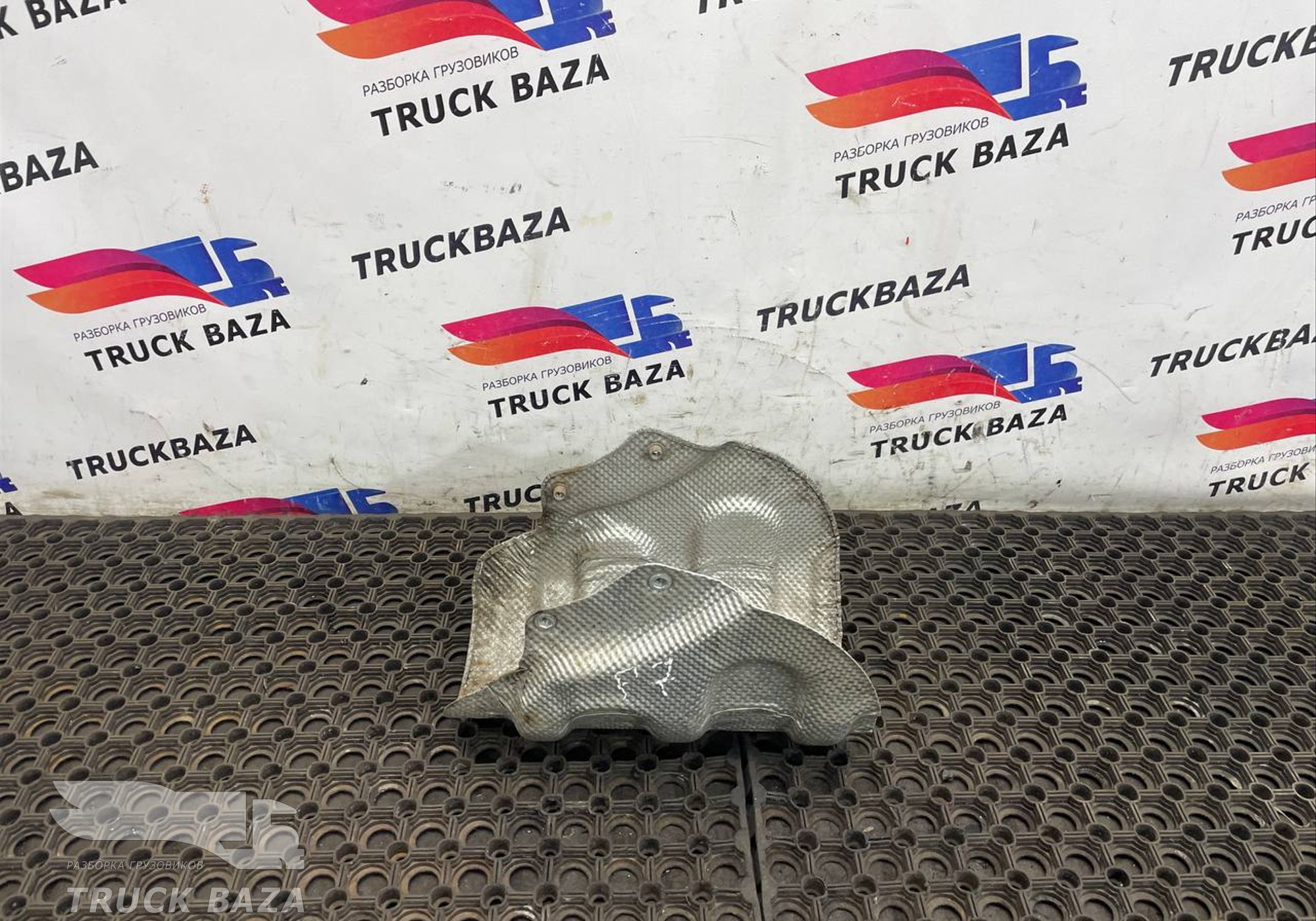 JC465B414AA Экран тепловой глушителя для Ford F-MAX (с 2018)