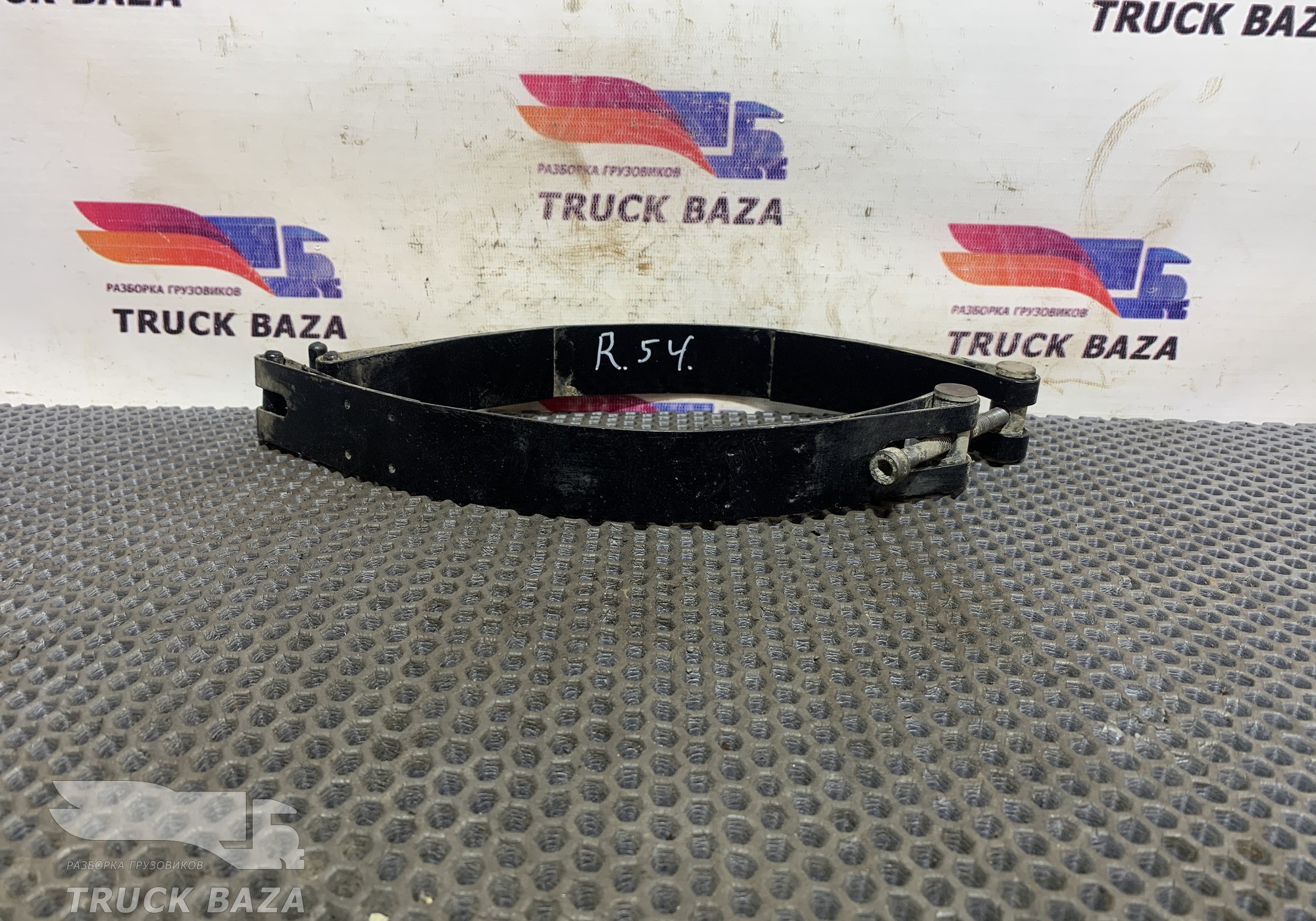 7421467586 Хомут ресивера для Volvo
