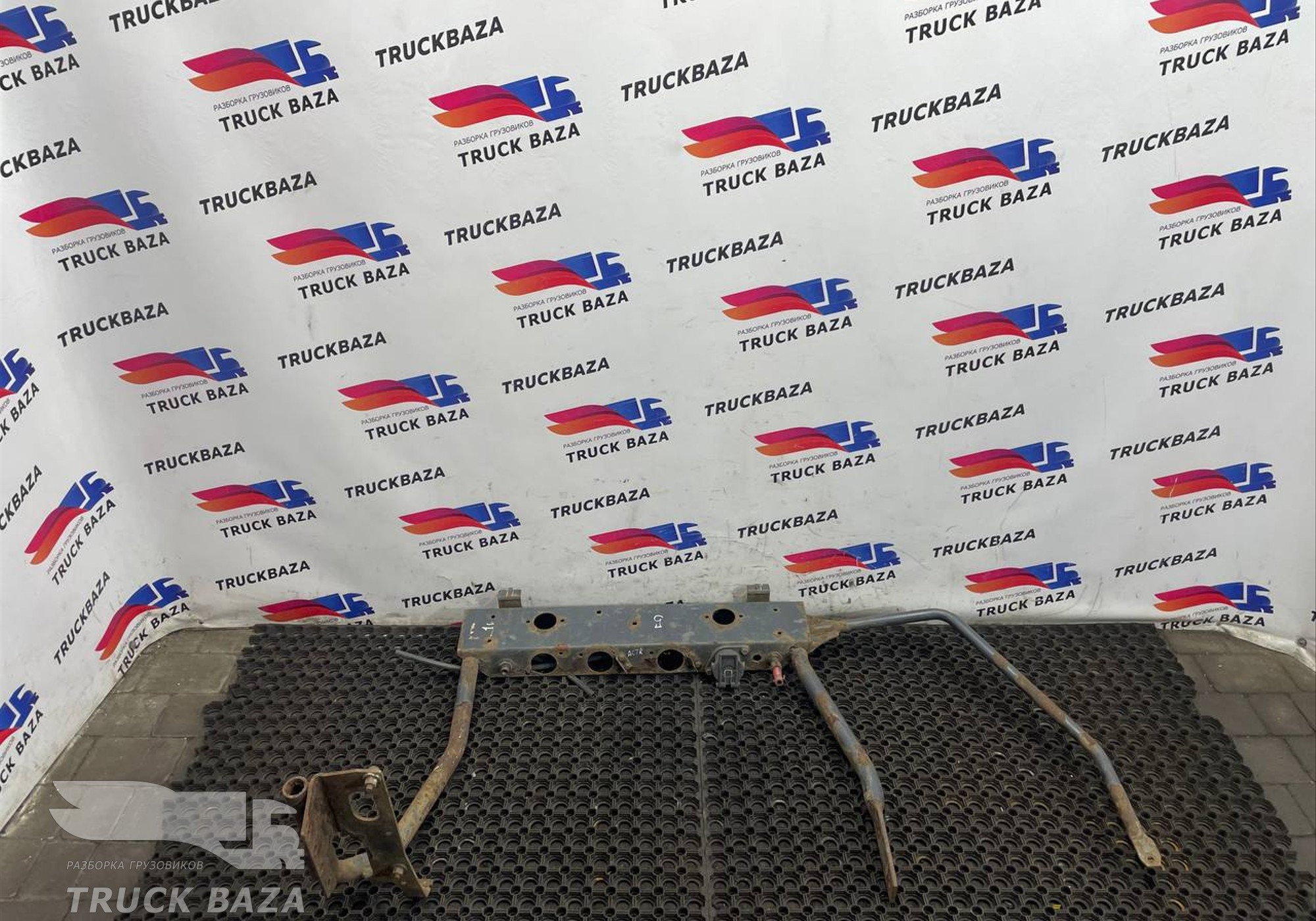 A9305200166 Кронштейн перекидок для Mercedes-Benz Actros MP3 (с 2008)