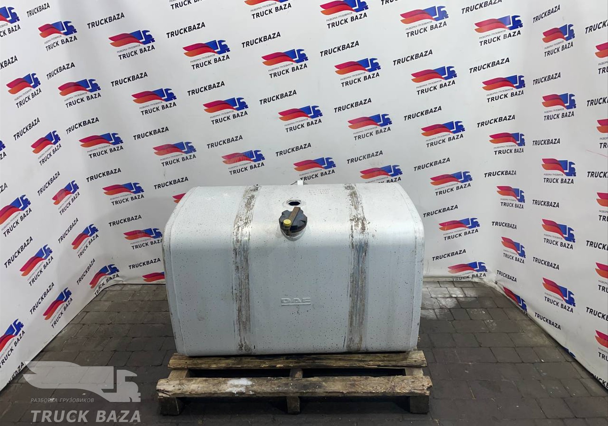 1681827 Бак топливный для Daf XF105 (с 2005)