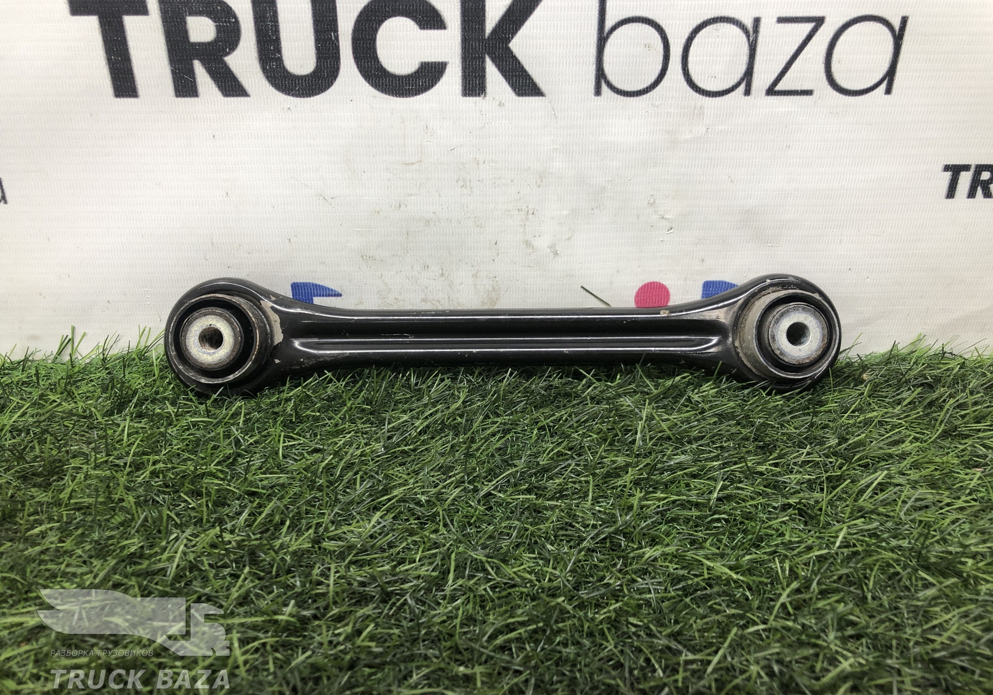 1692718 Тяга интеркулера