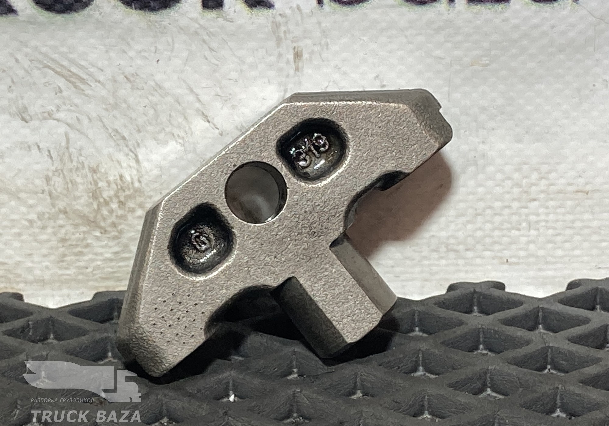 1675249 Коромысло для Daf XF106