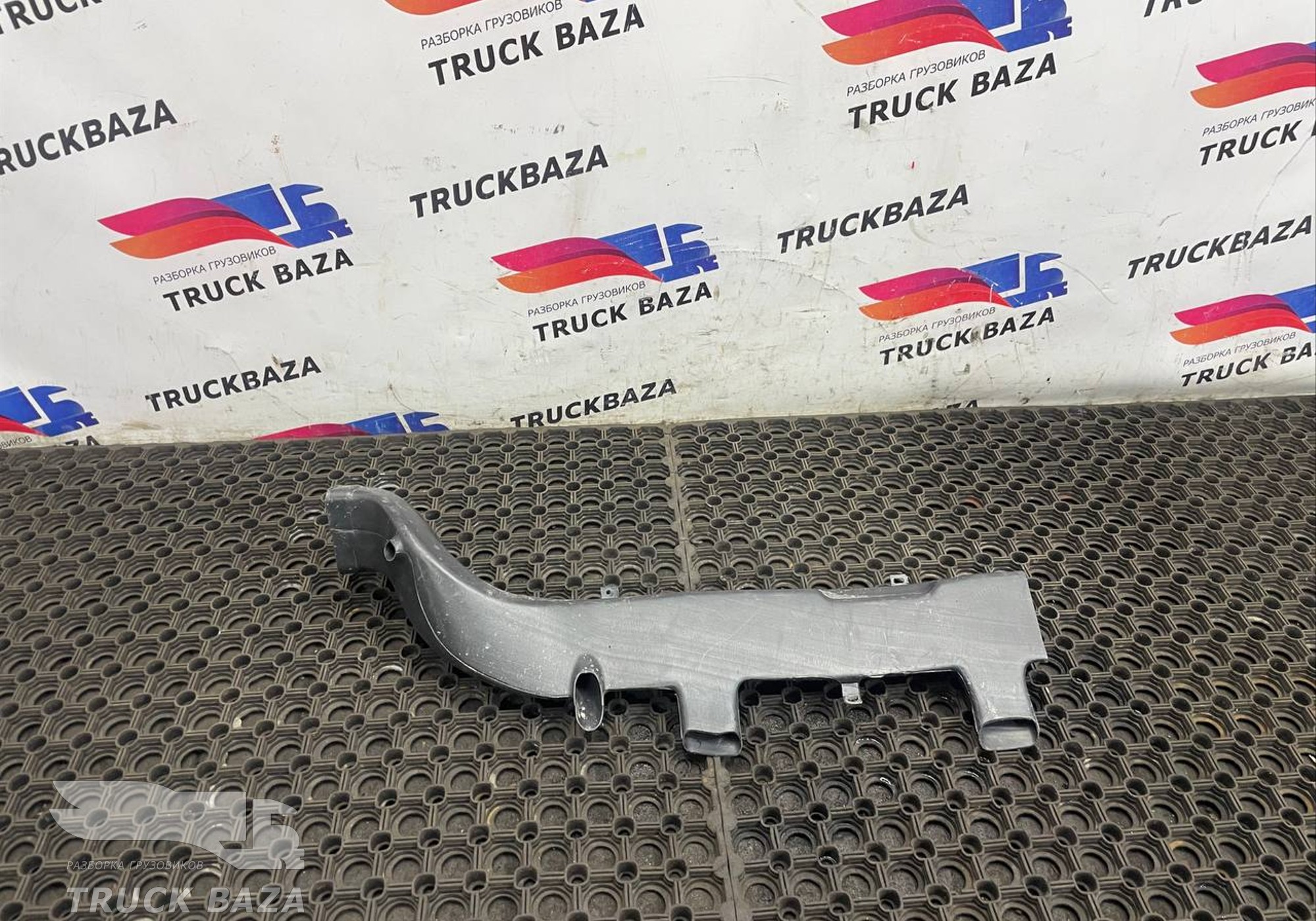 1305020 Воздуховод отопителя для Daf XF106 (с 2012)