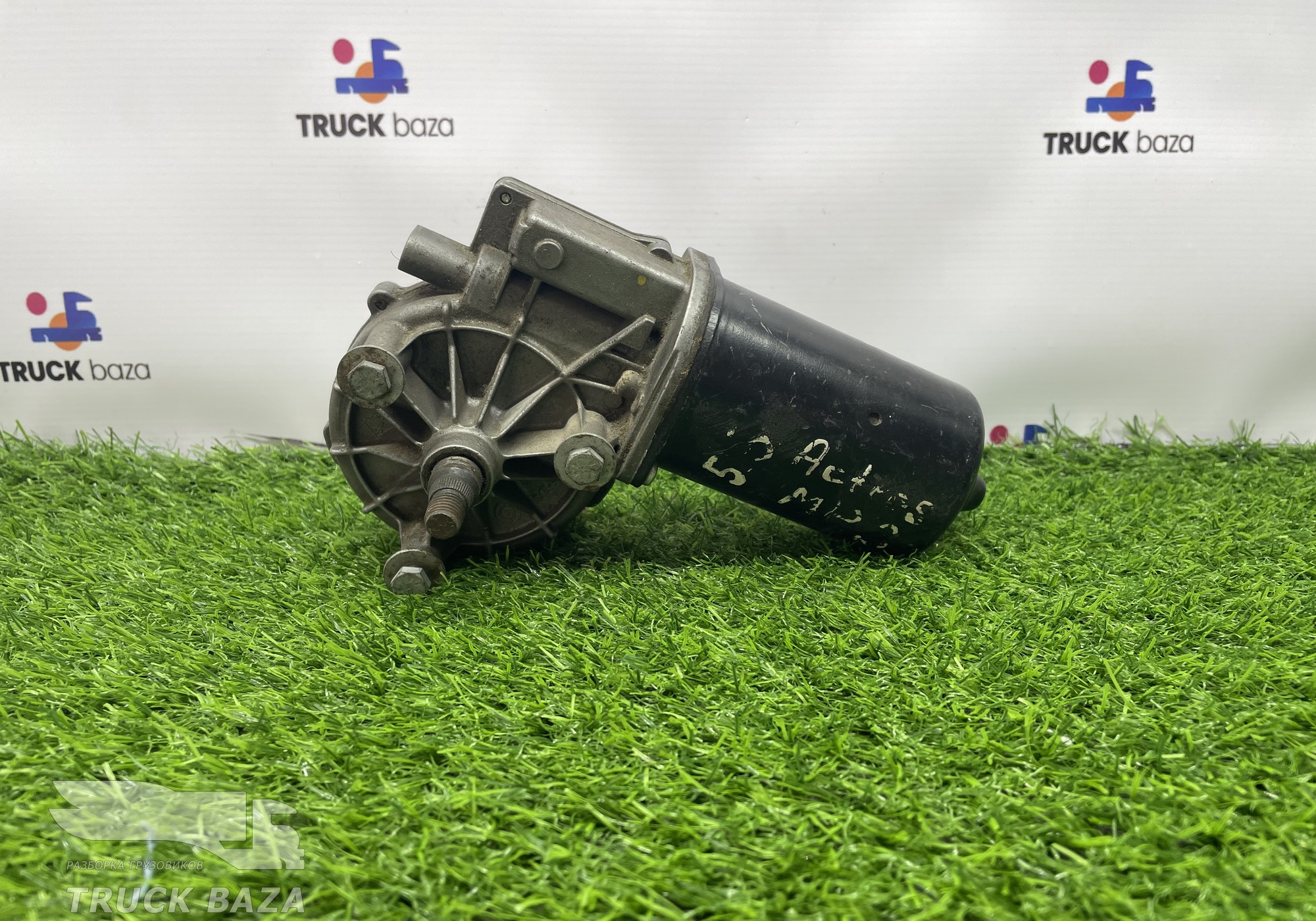 A0058202142 Моторчик стеклоочистителя