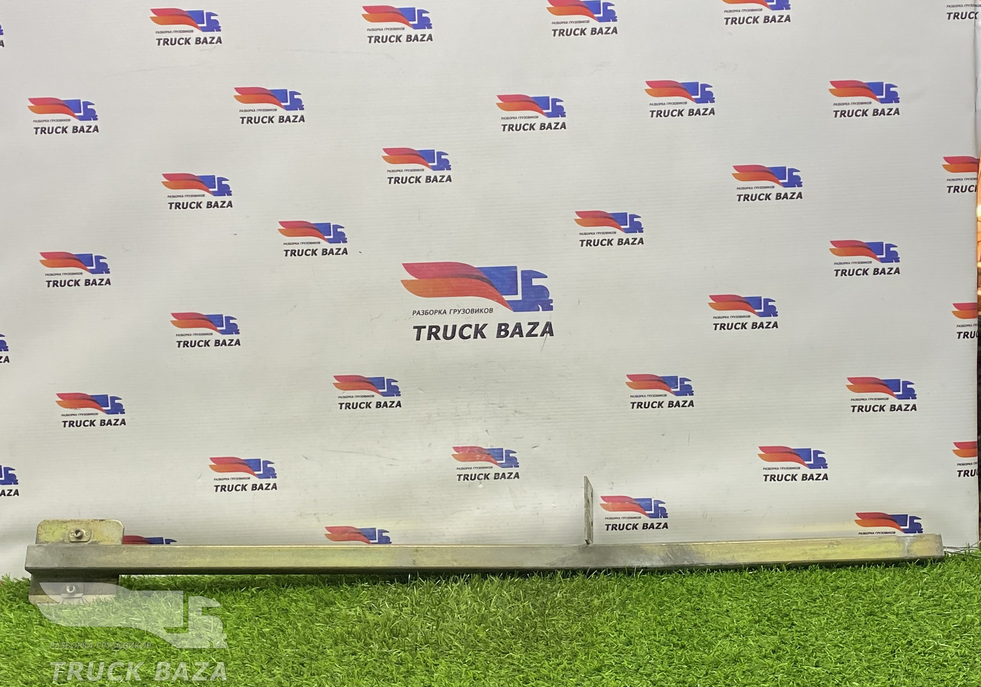 1297303 Кронштейн продолжения двери правой