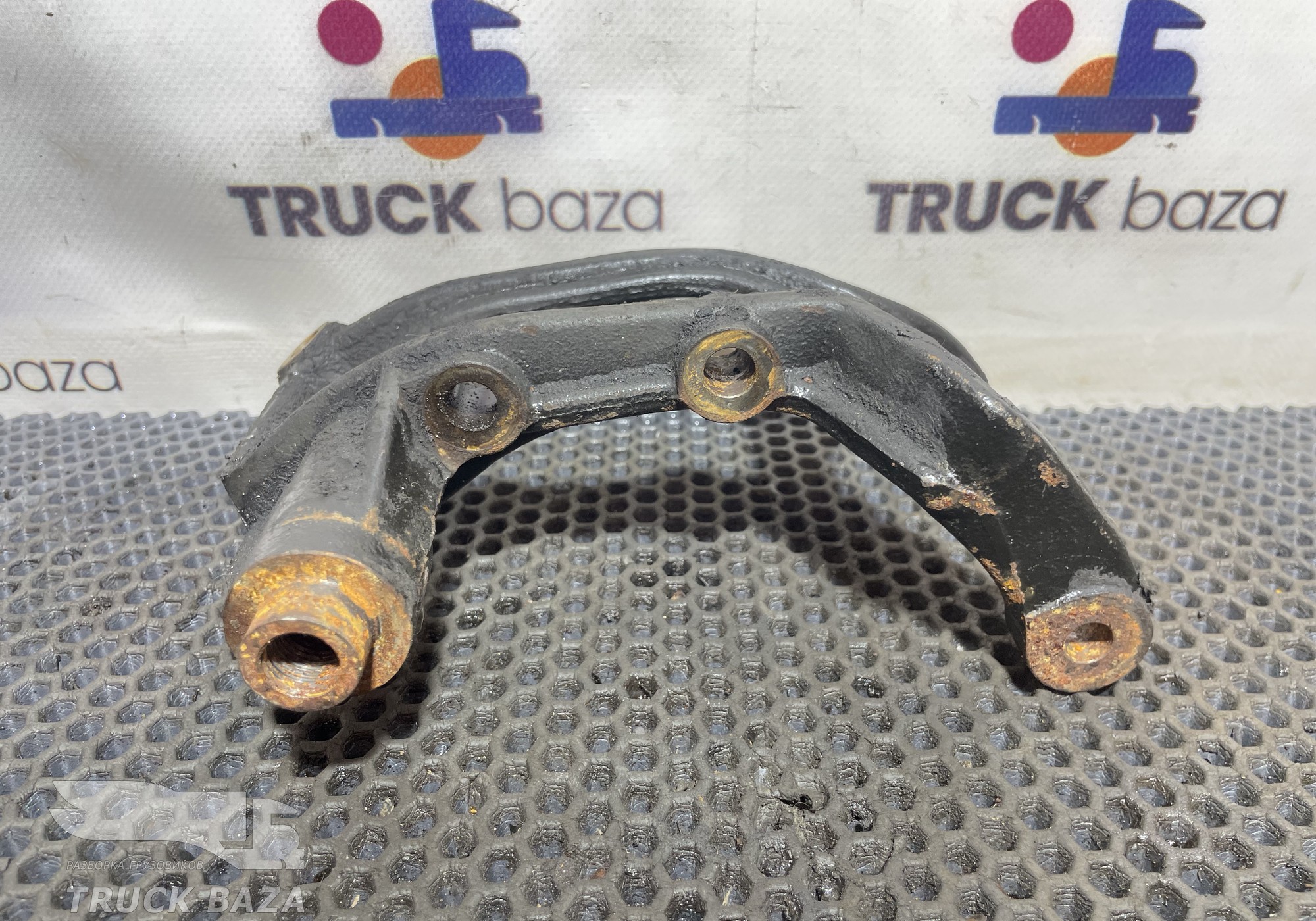 4571551535 Кронштейн генератора для Mercedes-Benz Axor I (с 2001 по 2004)