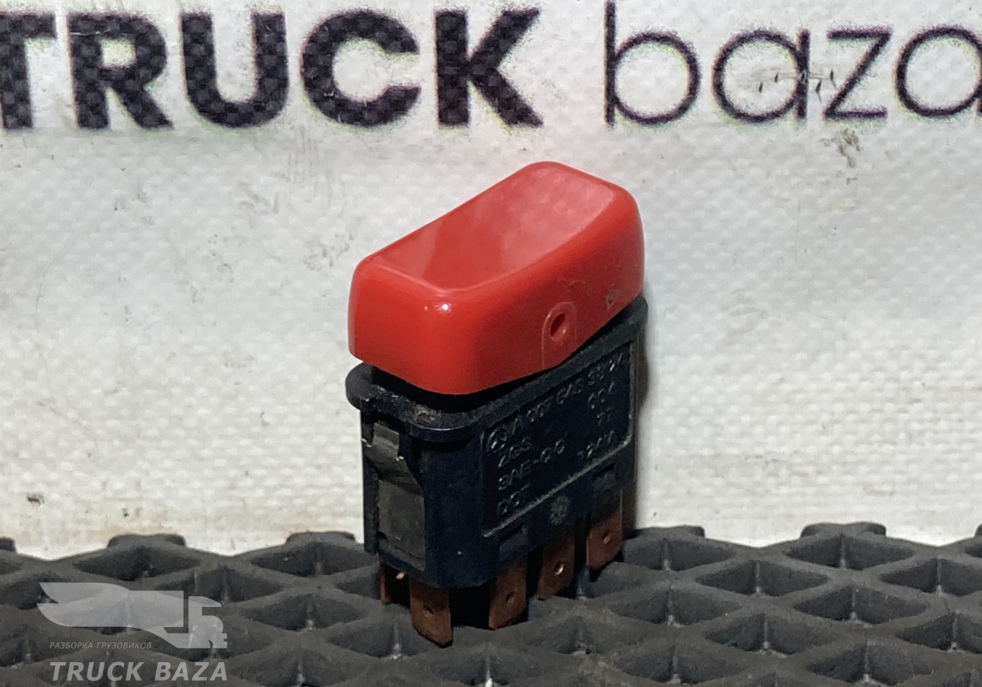 A0075453824 Кнопка аварийной сигнализации для Mercedes-Benz Atego