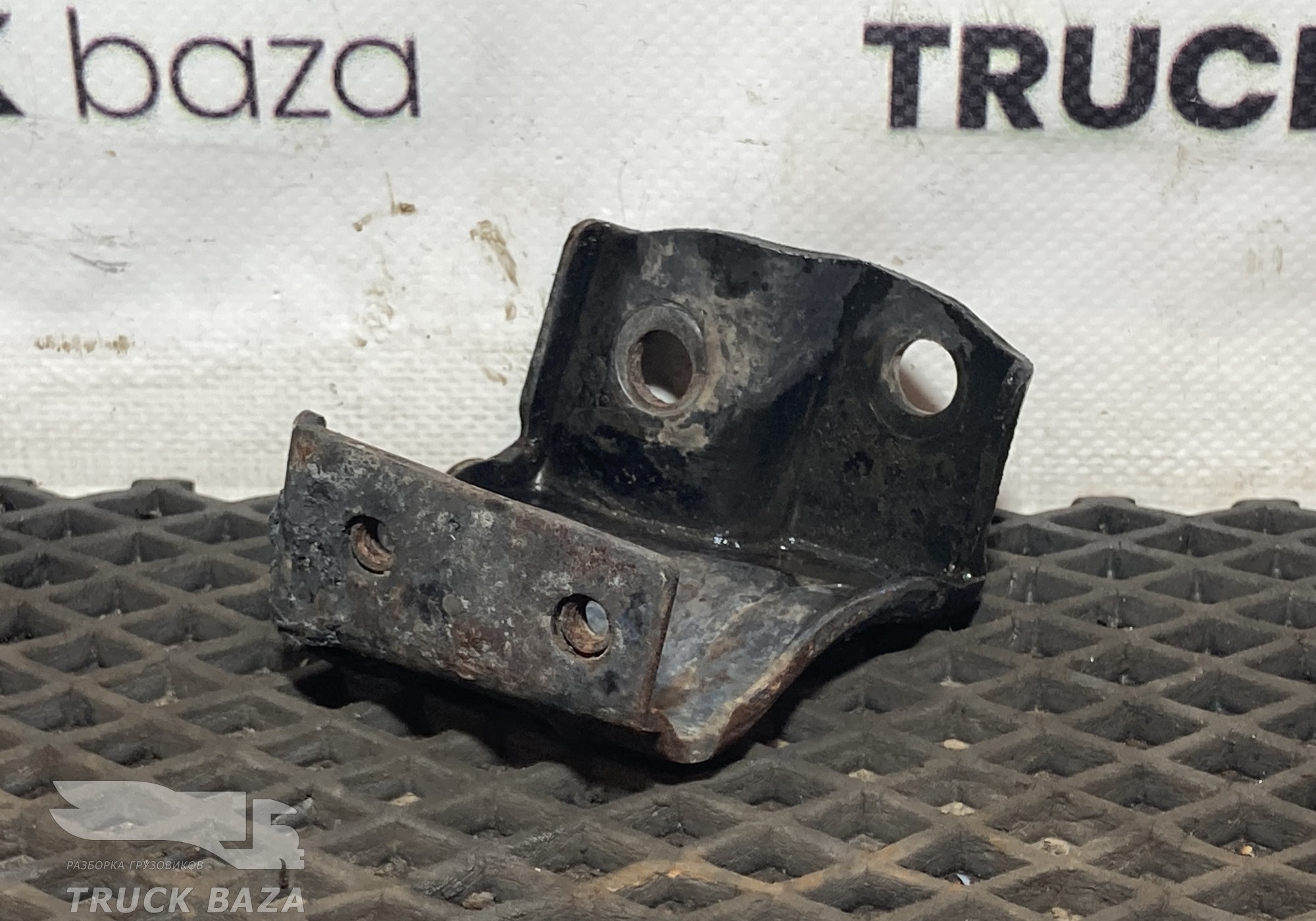 JC4617N775AB Кронштейн бампера правый для Ford F-MAX (с 2018)