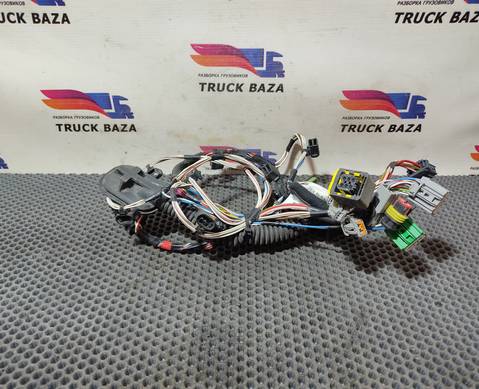 7421903552 Проводка двери правой для Renault T (с 2013)