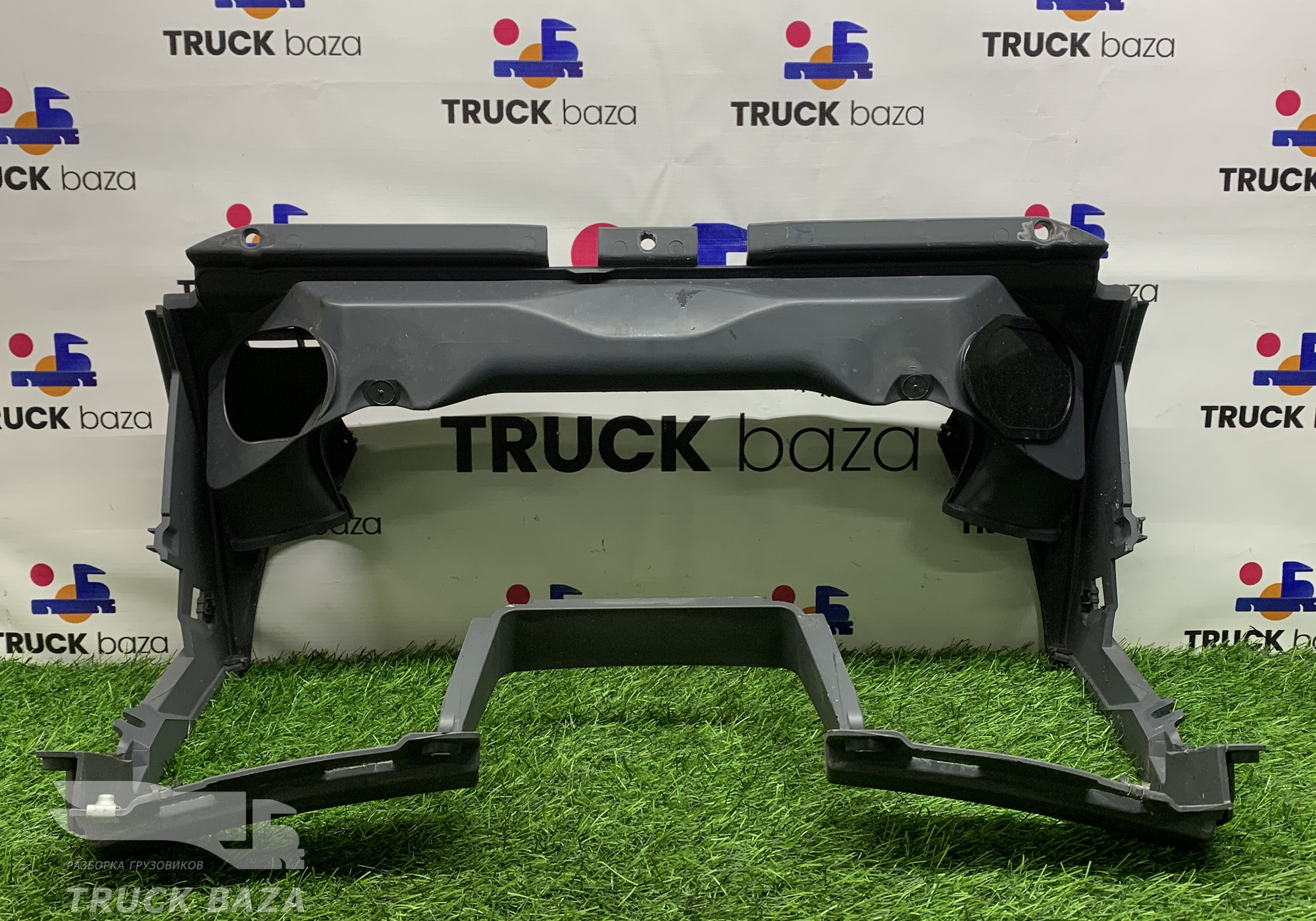 1728034 Накладка панели приборов для Scania 5-series G (с 2004 по 2016)