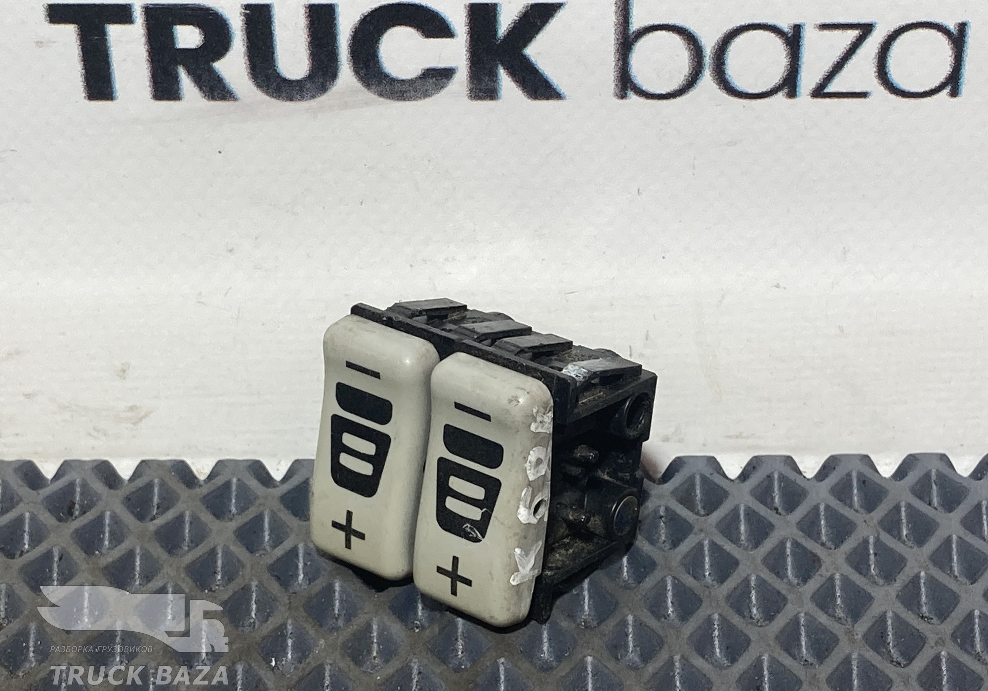 Клапан регулировки поясничного отдела для Полуприцепы Нефаз