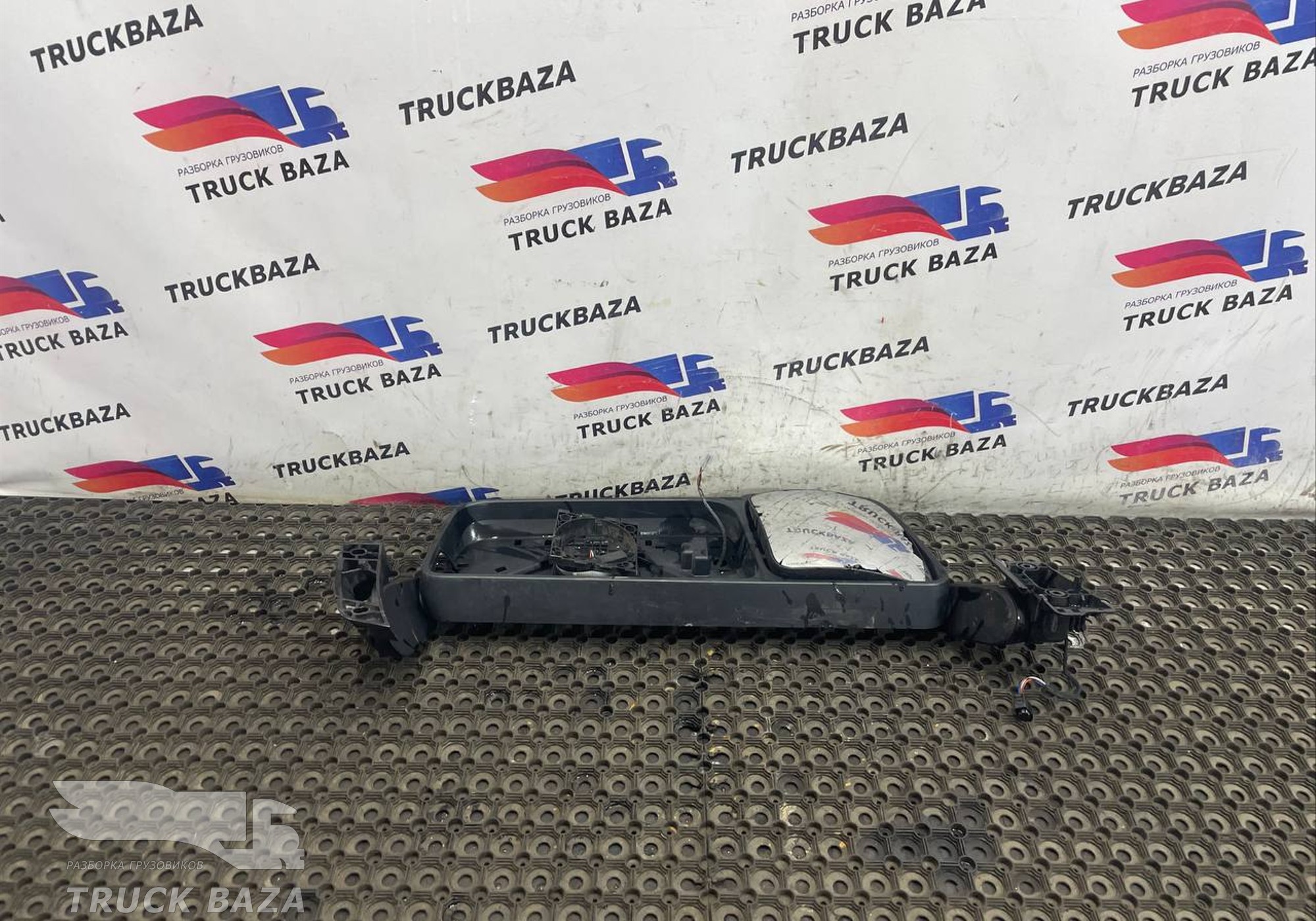 A9608102219 Зеркало заднего вида боковое правое для Mercedes-Benz Actros New Actros MP4 (с 2011)