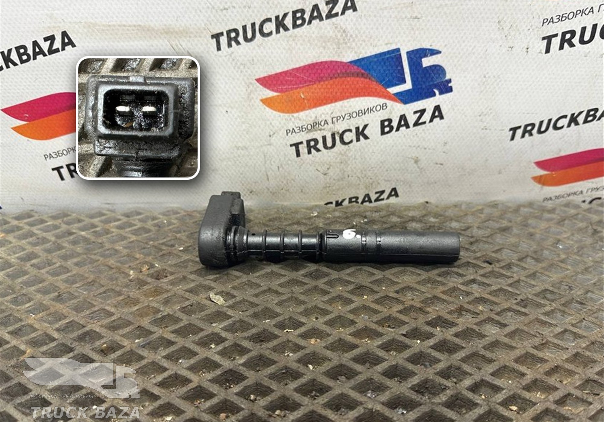 ZF7632440 Датчик уровня масла для КАМАЗ 54901