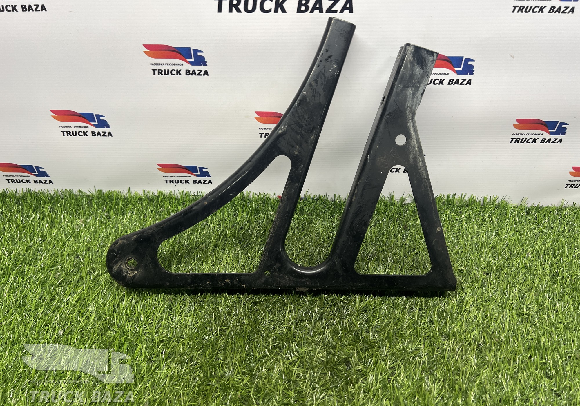 2147264 Кронштейн воздушного фильтра для Daf XF105 (с 2005)