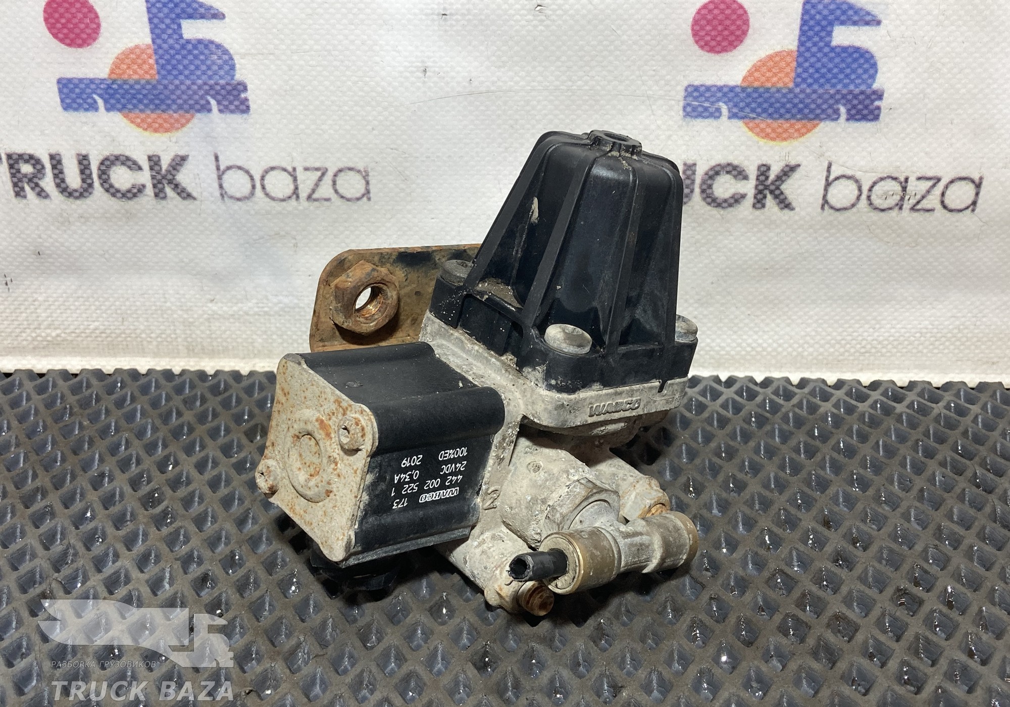 4420025221 Регулятор давления AdBlue