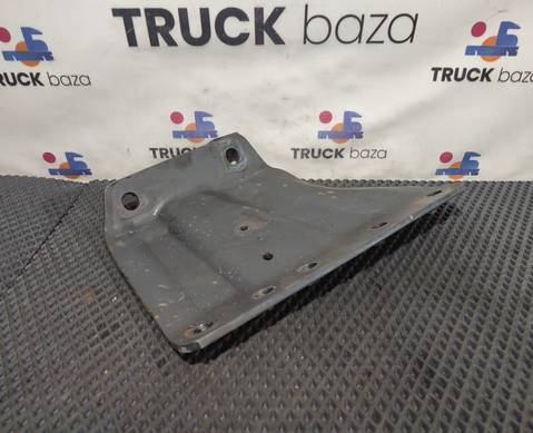 1906526 Кронштейн траверсы передний правый для Scania 5-series