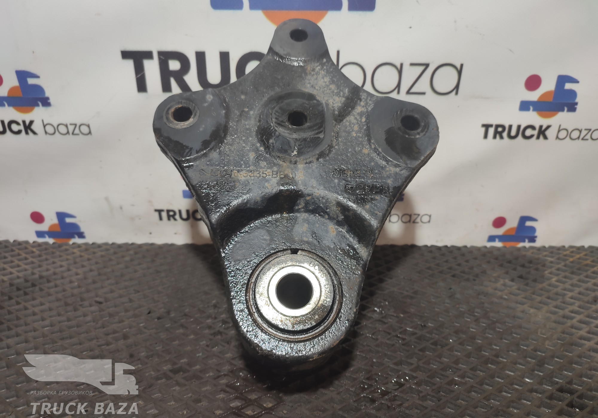 GC465335 Кронштейн рессоры для Ford F-MAX (с 2018)
