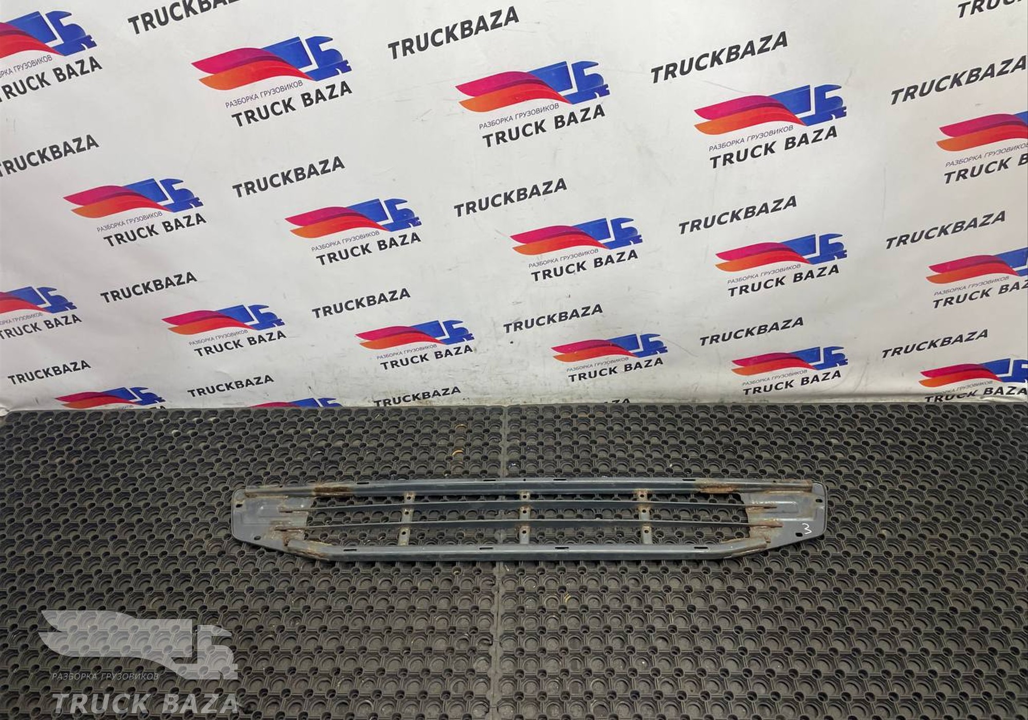 82208510 Решетка радиатора для Volvo FH 4 (с 2012)