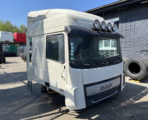 Кабина МКПП Euro 6 2013г. СРЕДНЯЯ для Daf XF106 (с 2012)