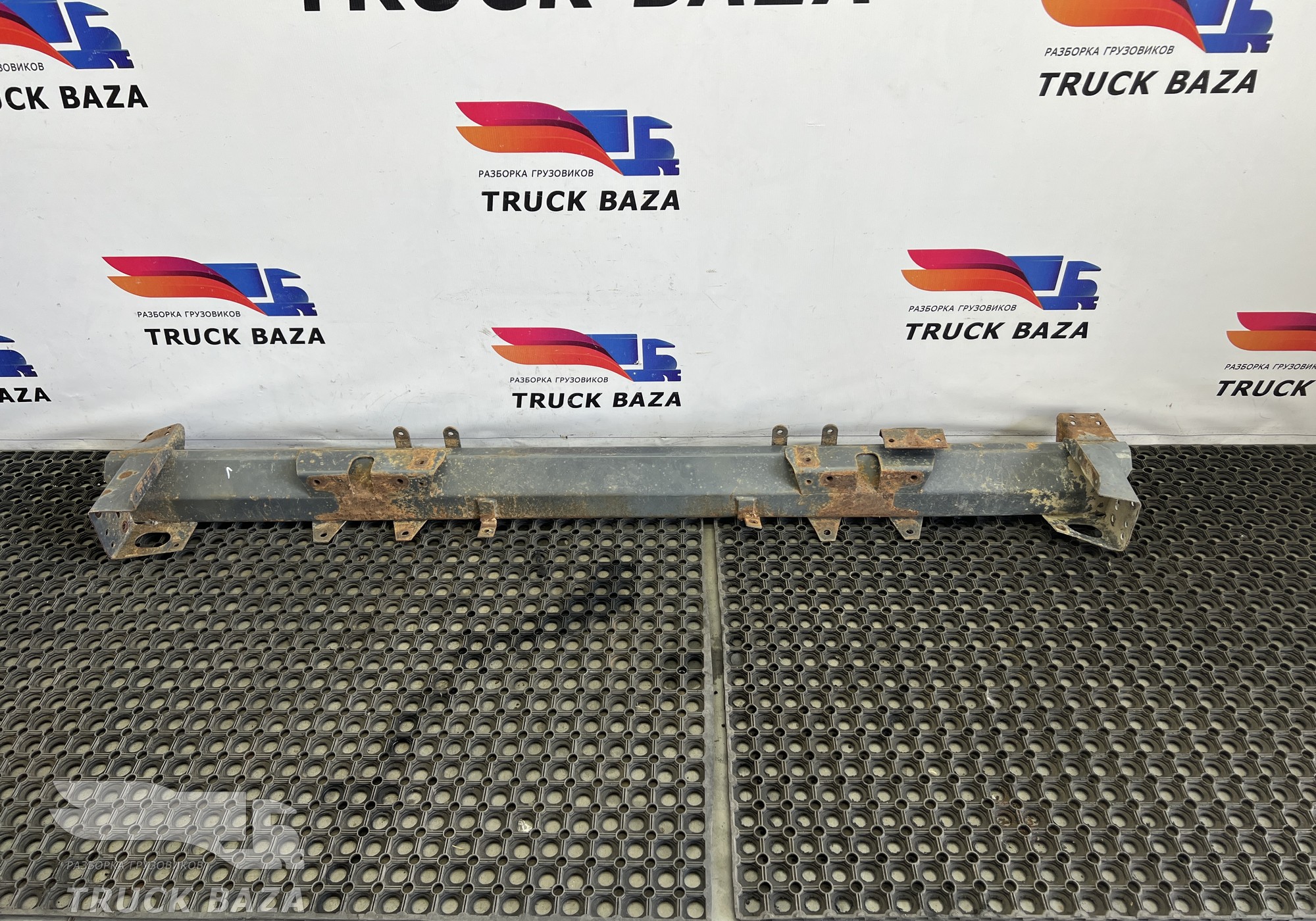 1438263 Усилитель бампера для Daf CF I (с 2000 по 2006)