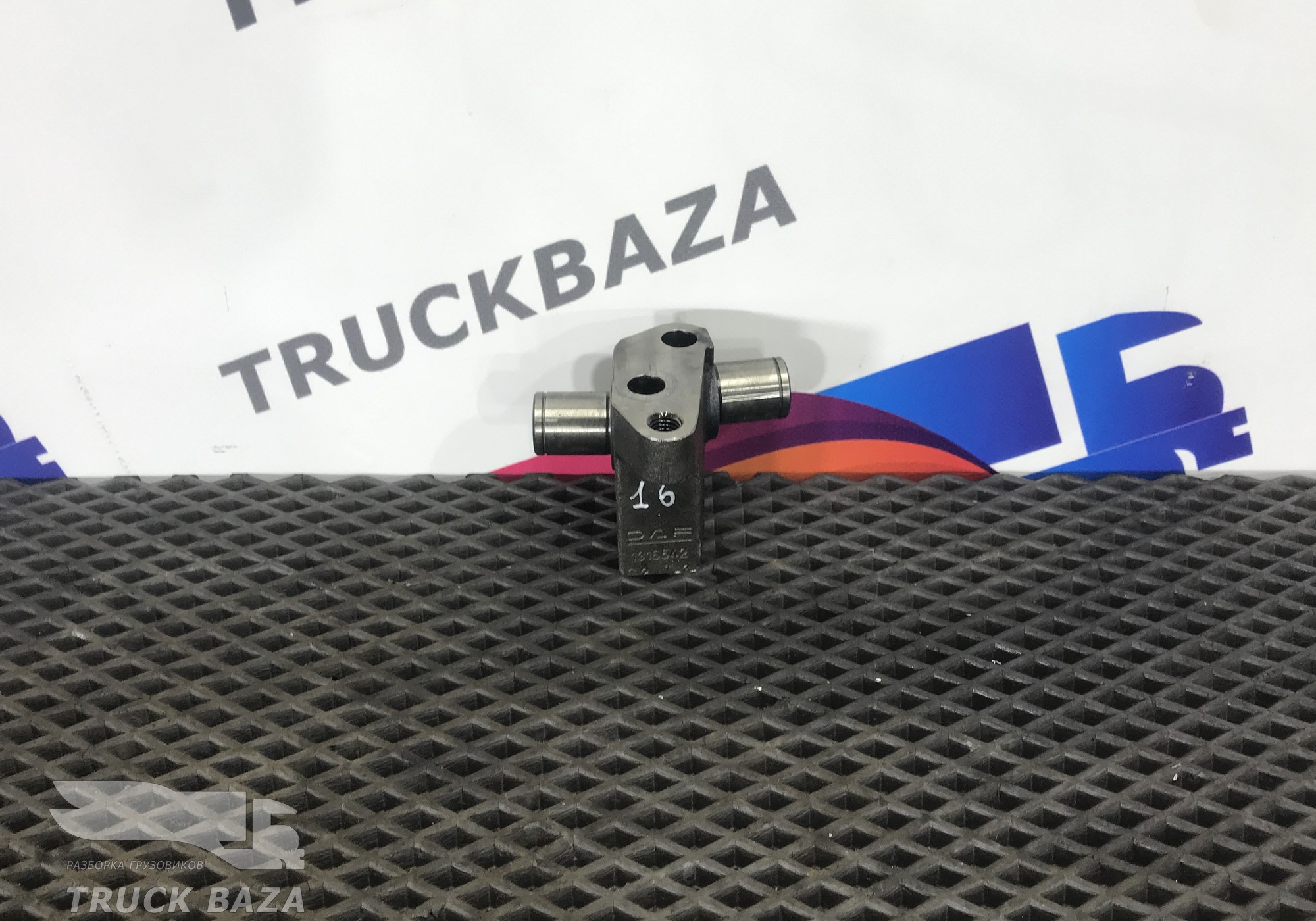 1316542 Вал рокера для Daf