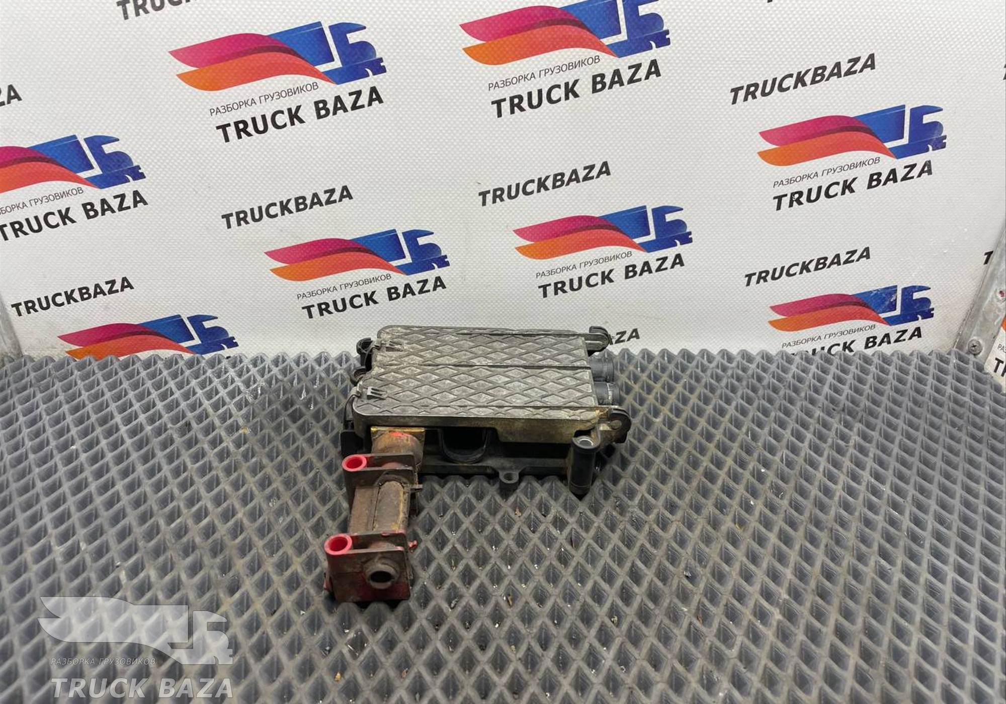 A9305461740 Коробка распределительная для Mercedes-Benz Actros MP3 (с 2008)