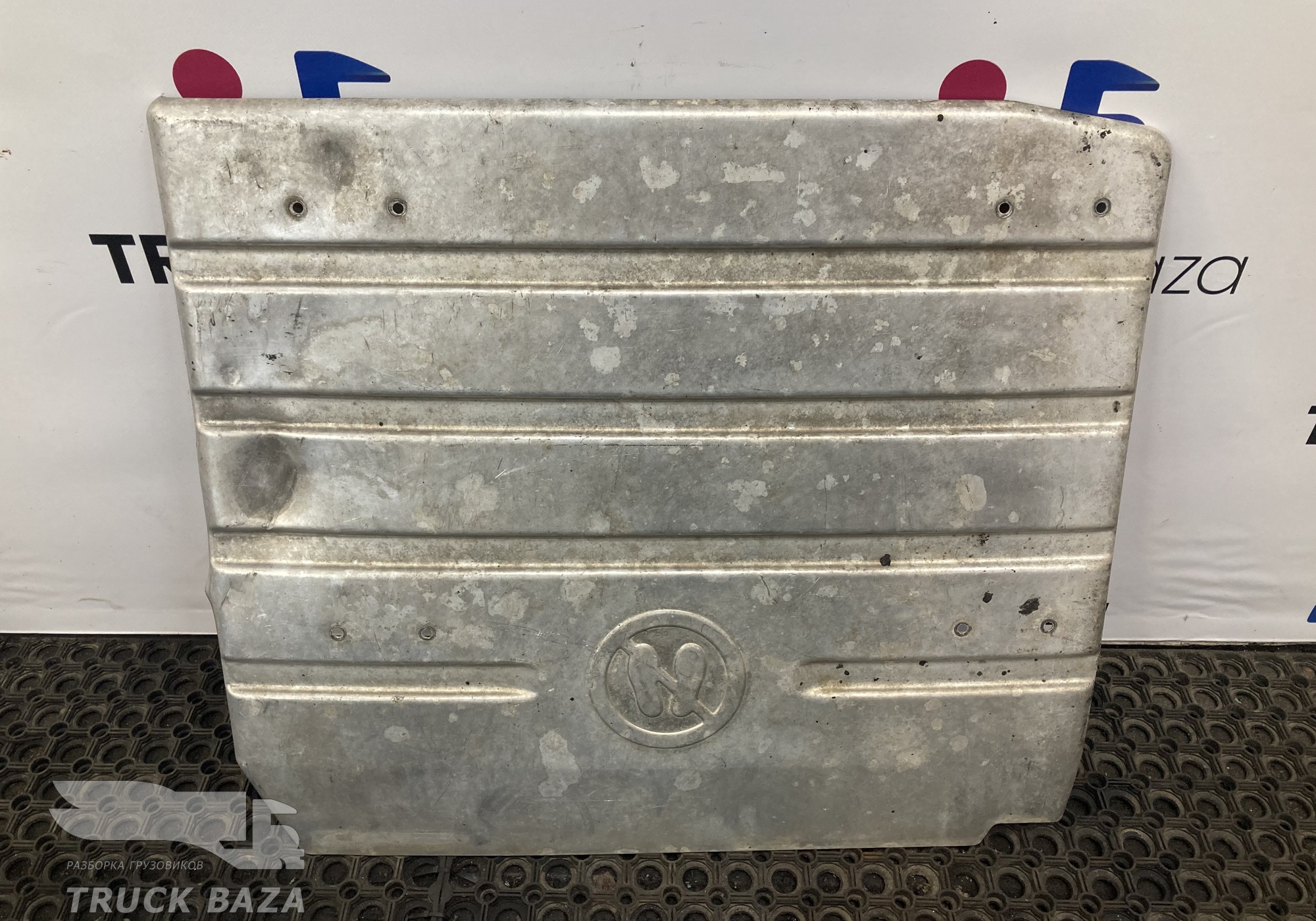 81151100619 Экран защитный глушителя