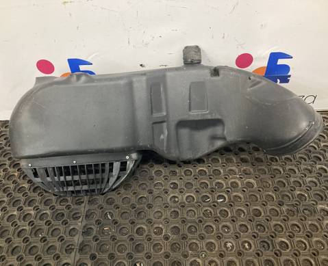 WG9925190537 Воздухозаборник нижний для Sinotruk Sitrak C7H