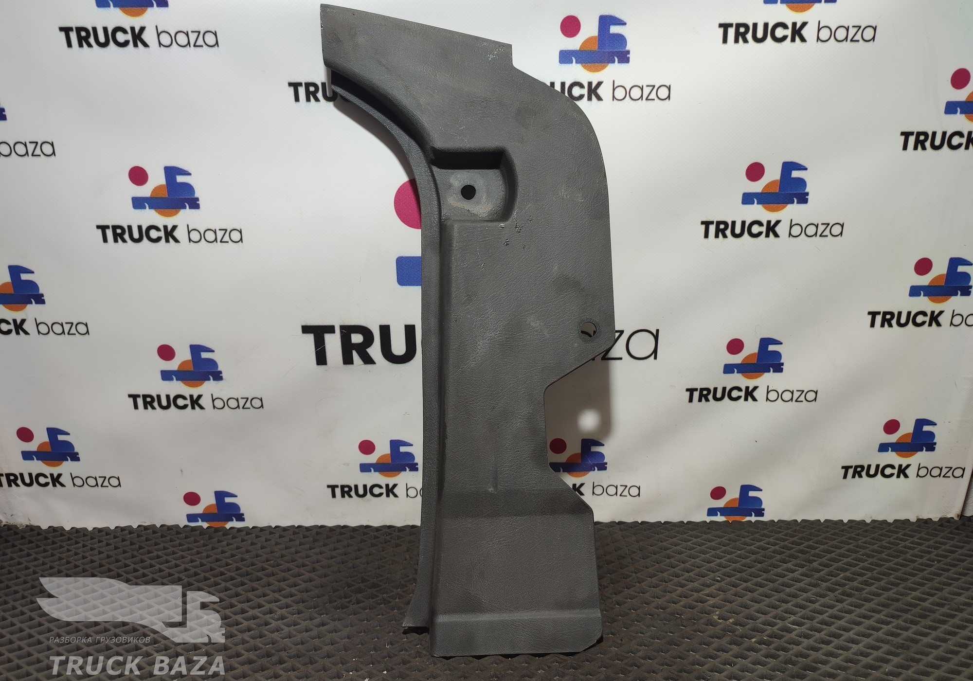 20593794 Обшивка стойки правая для Volvo FM II (с 2002)
