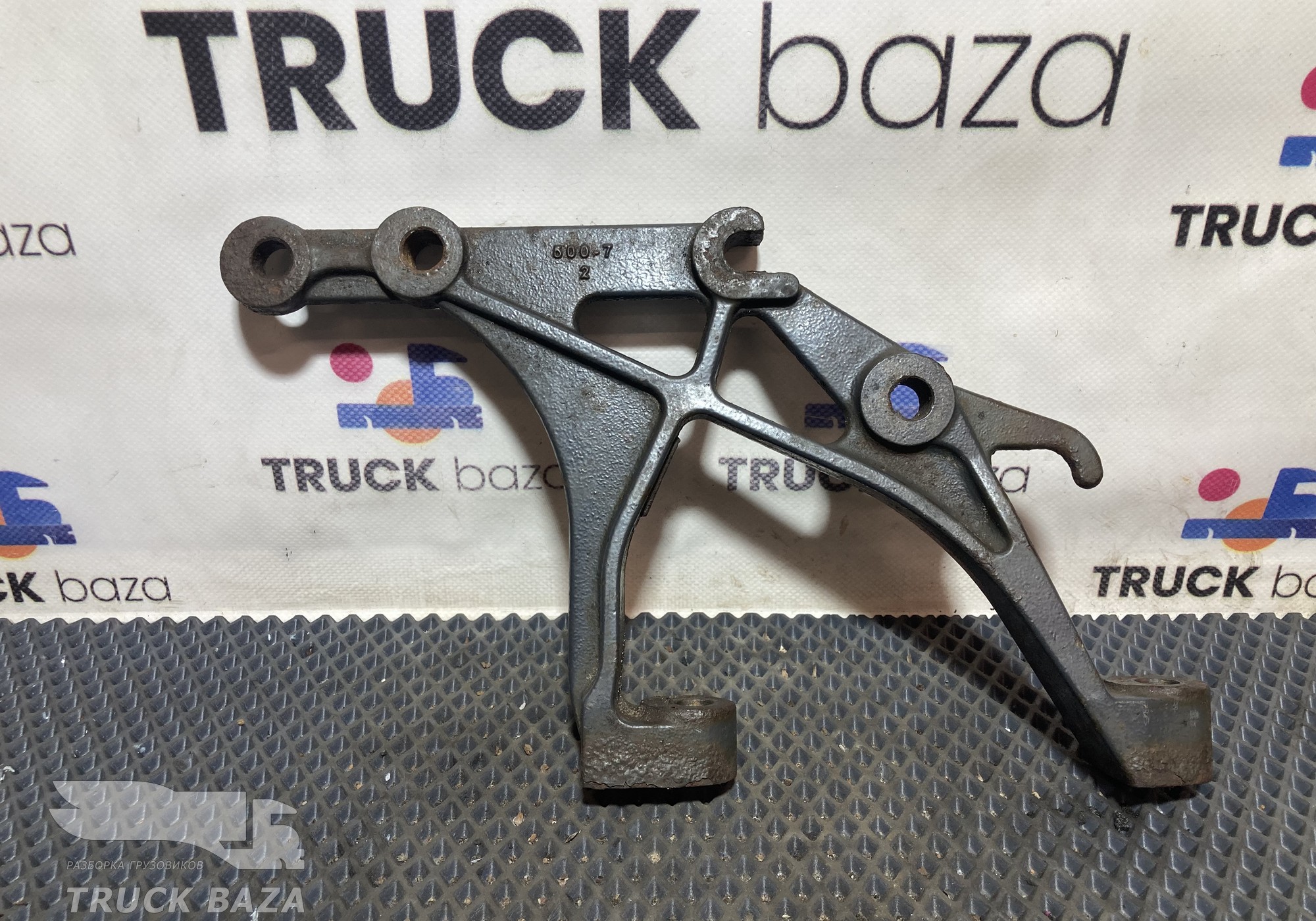 1752098 Кронштейн ящика АКБ для Scania 5-series P (с 2004 по 2016)