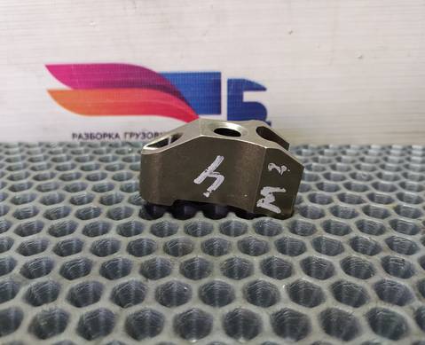 51101040036 Кронштейн форсунки топливной для Man F2000 II Evolution / FE (с 1998 по 2001)