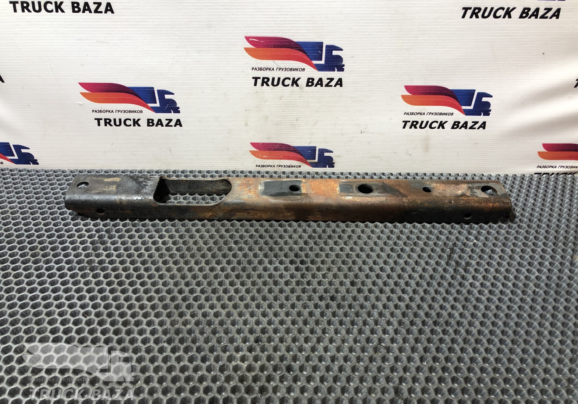 1679755 Кронштейн ресивера для Daf CF