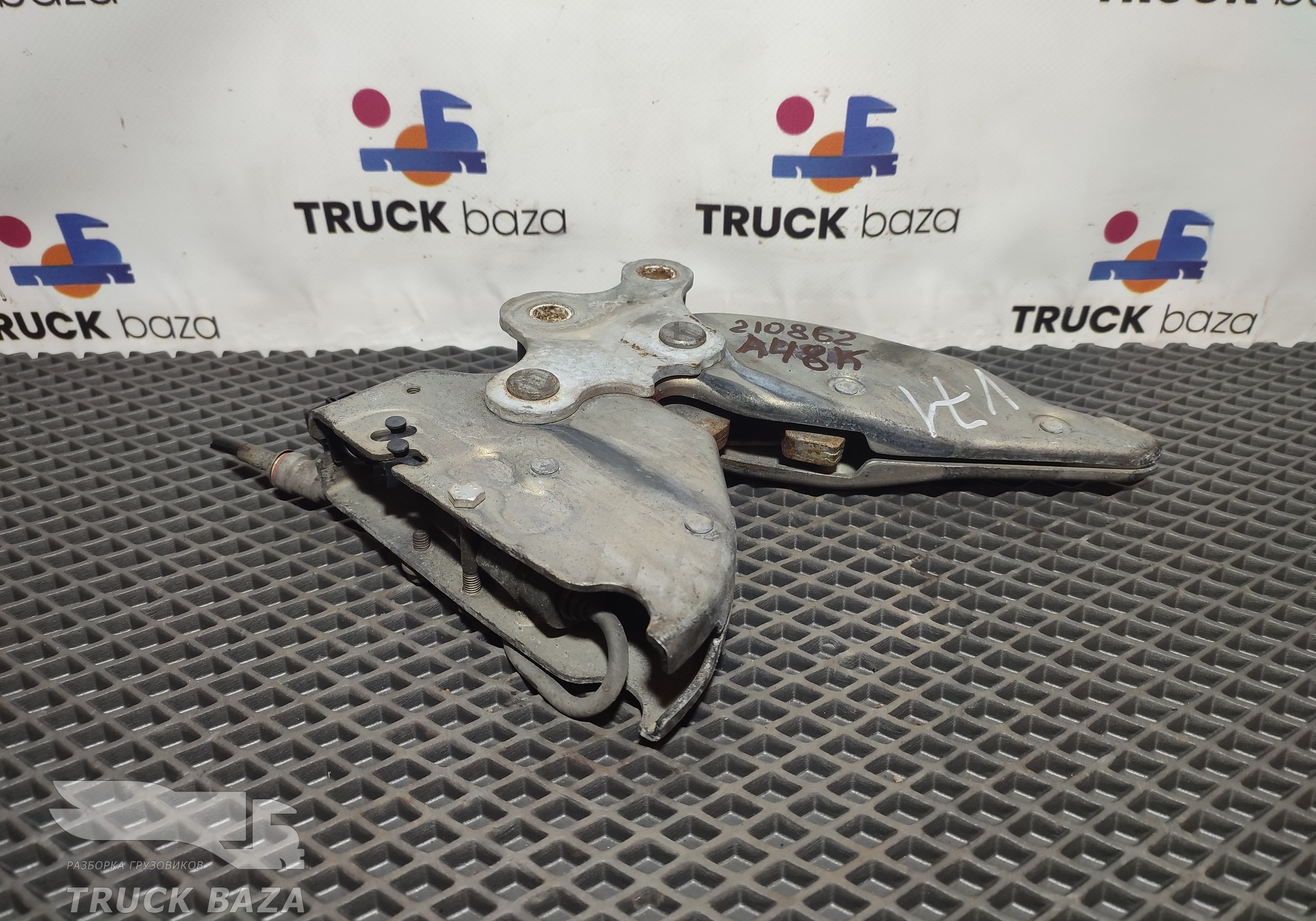 A9603100983 Замок кабины для Mercedes-Benz Actros MP3 (с 2008)