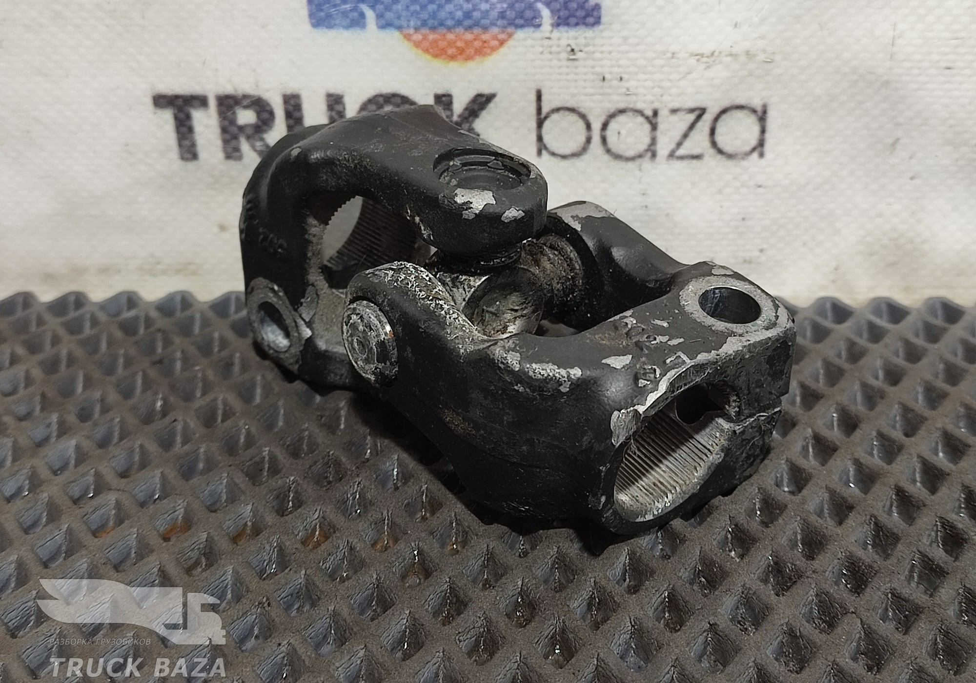 9424604709 Крестовина рулевого кардана