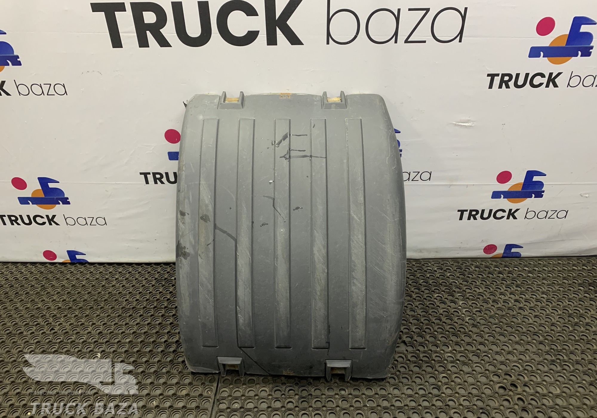 1395276 Крыло заднее верхняя часть