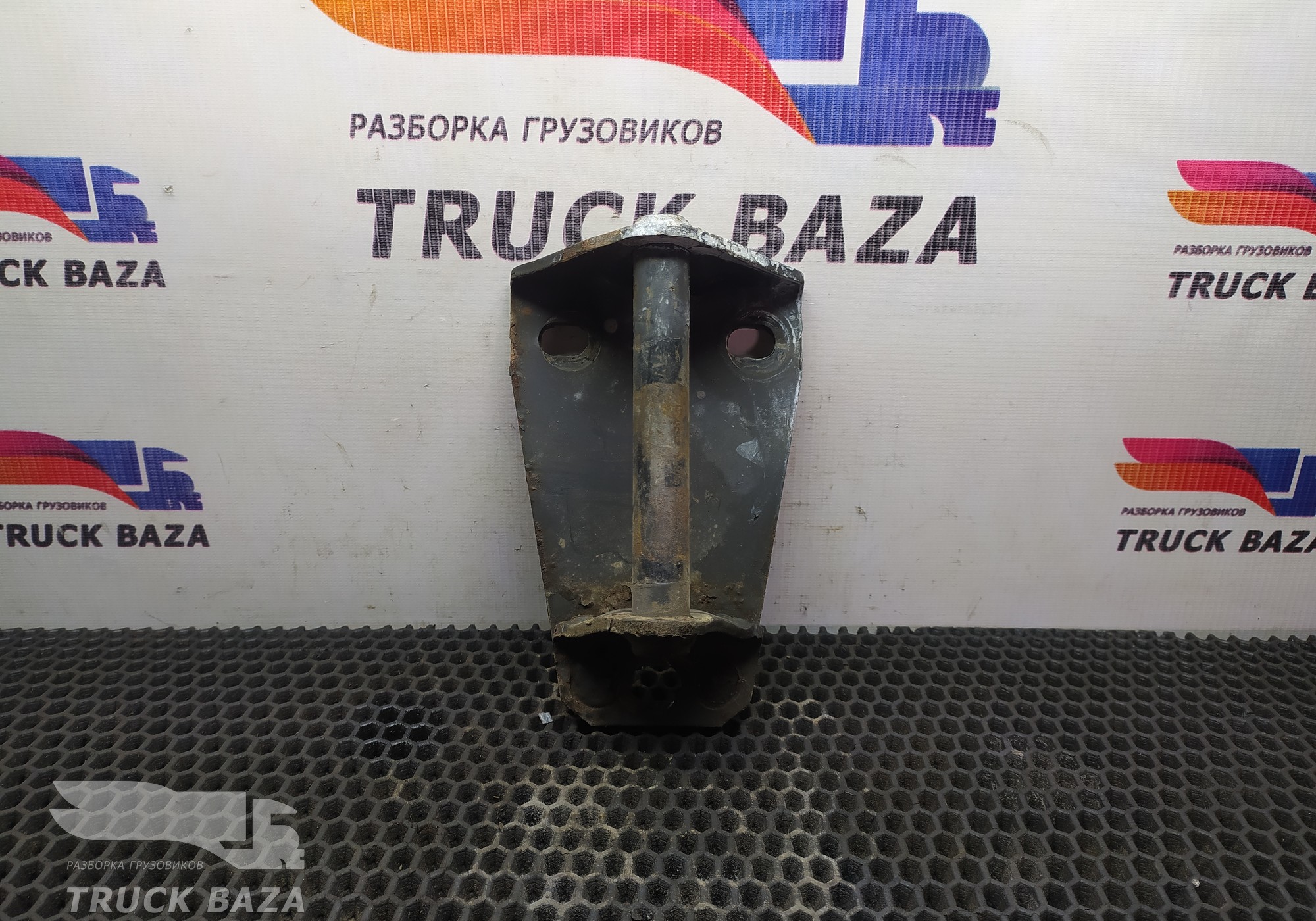 500368184 Ответная часть замка кабины для Iveco Stralis I (с 2002)