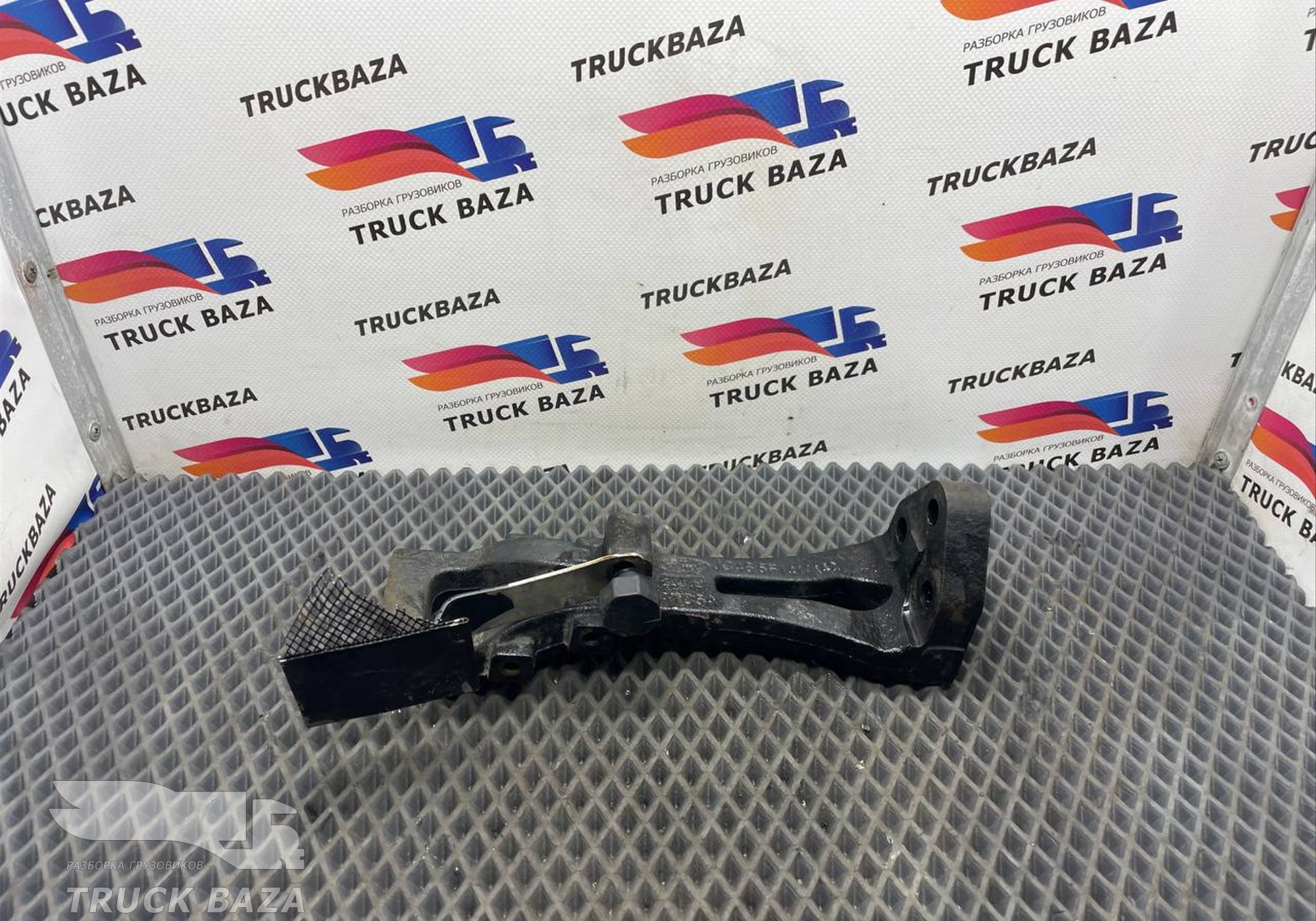 JC465F141142 Кронштейн кабины для Ford F-MAX (с 2018)