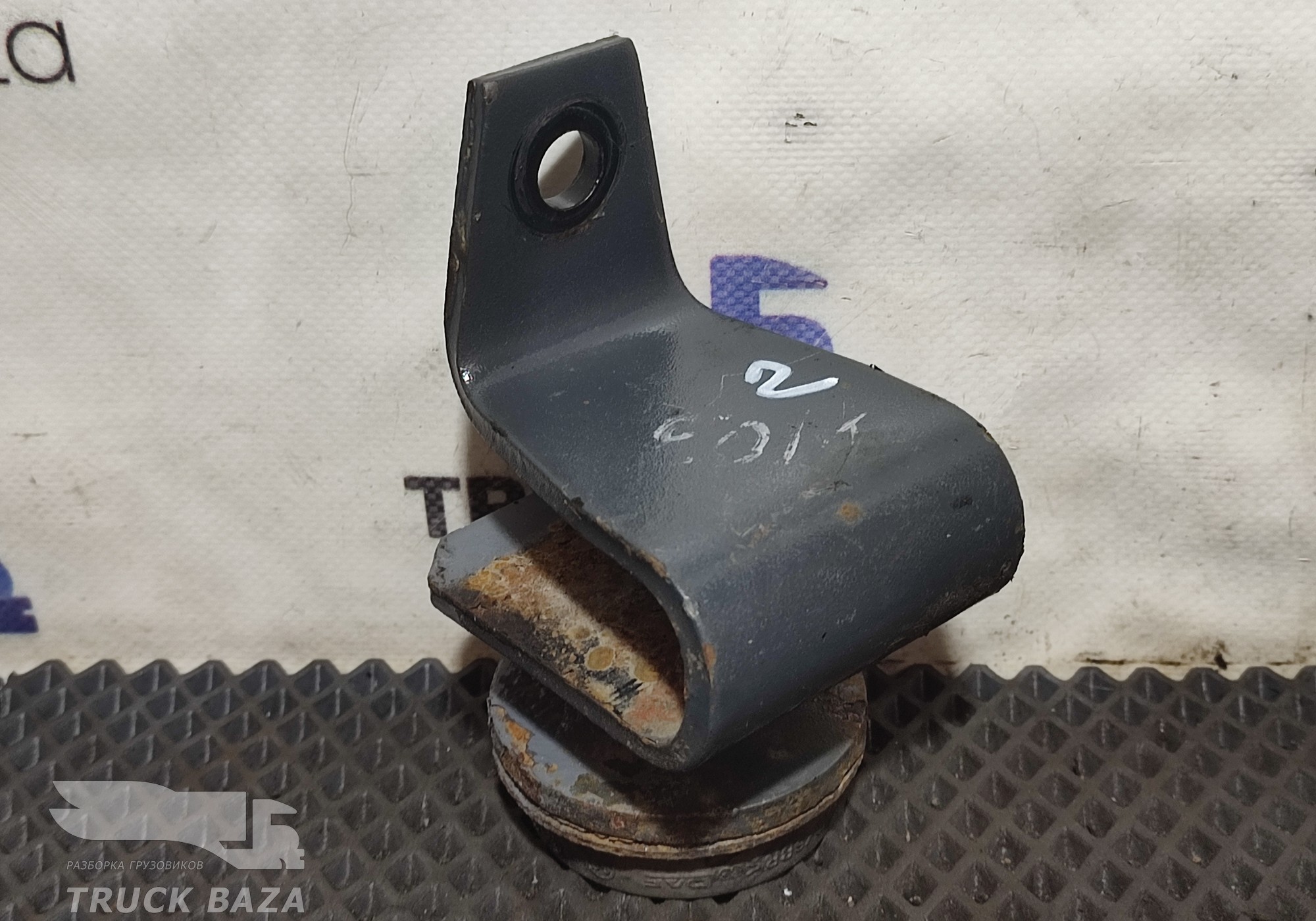 1815101 Отбойник рессоры передней