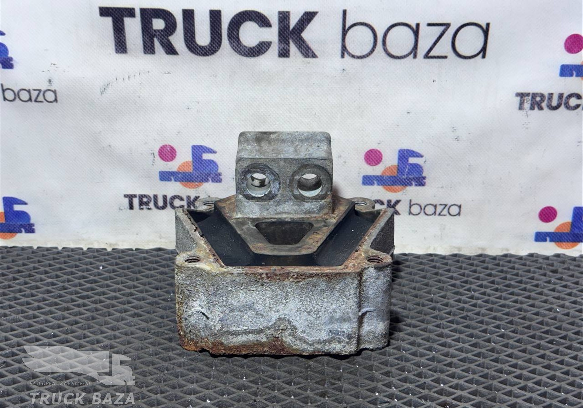 500364185 Подушка двигателя передняя для Iveco EuroCargo II (с 2001 по 2008)