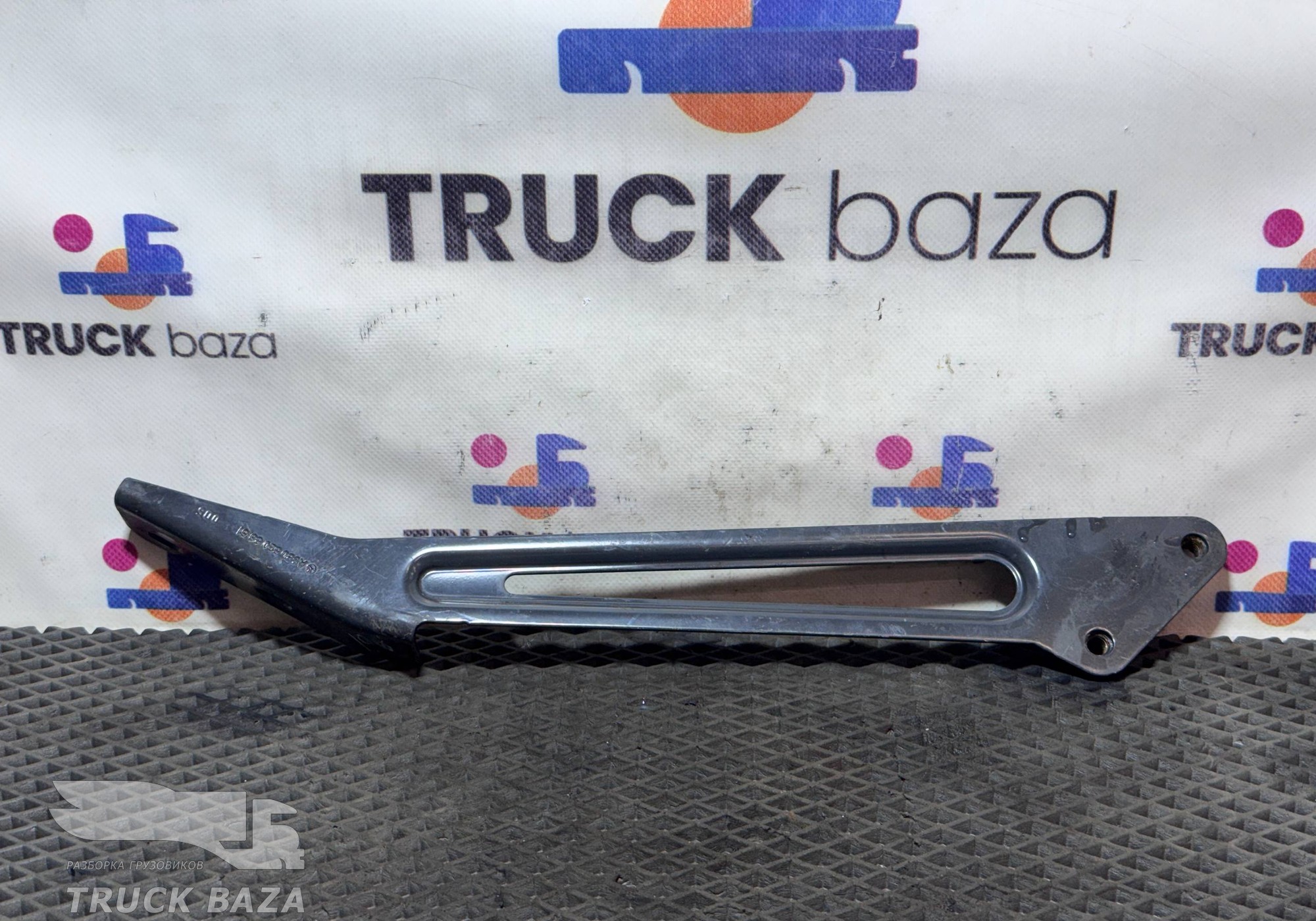 9605206851 Кронштейн воздушного фильтра для Mercedes-Benz Actros New Actros MP4 (с 2011)