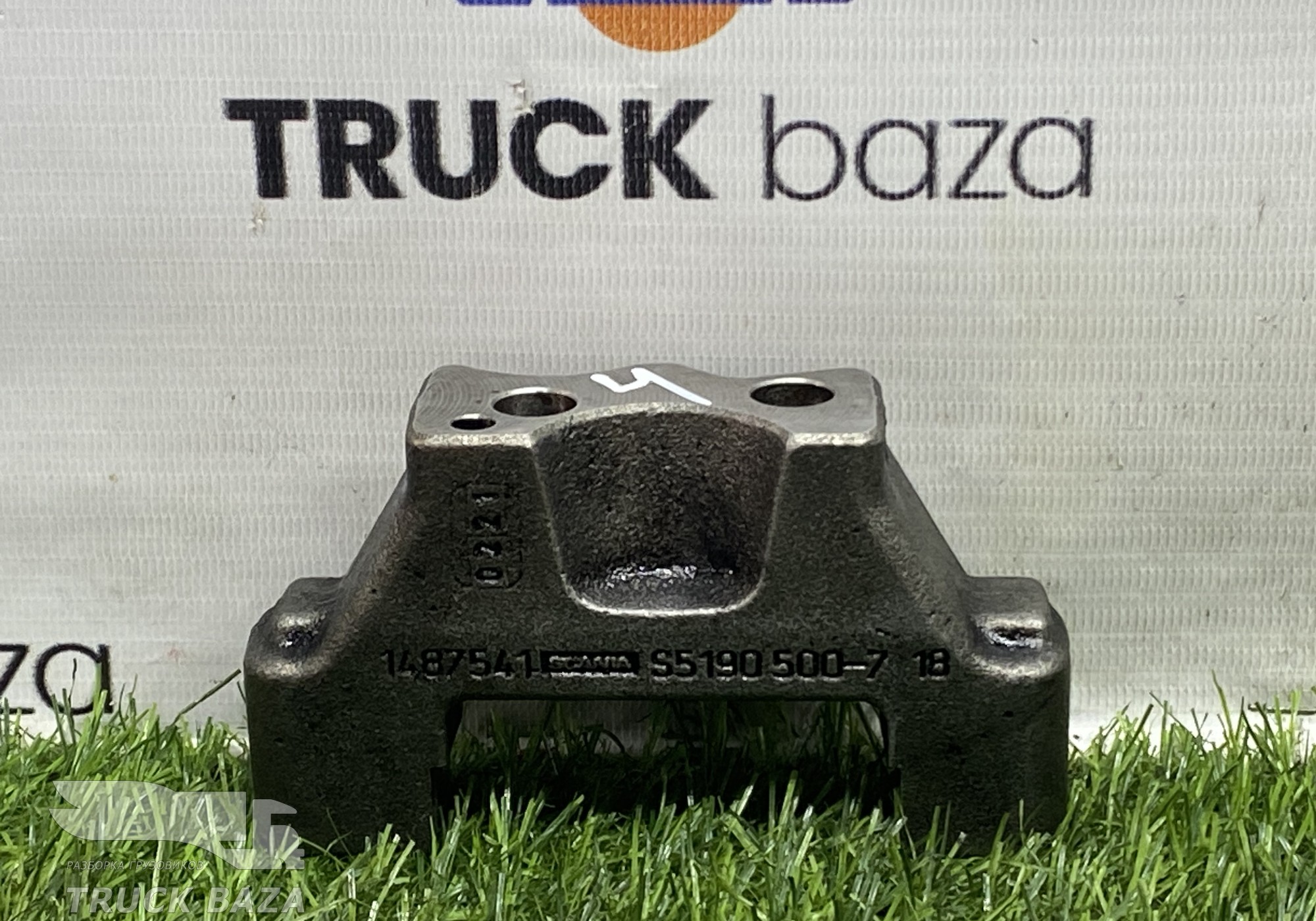 1487541 Кронштейн вала коромысел для Scania 4-series T (с 1995 по 2007)